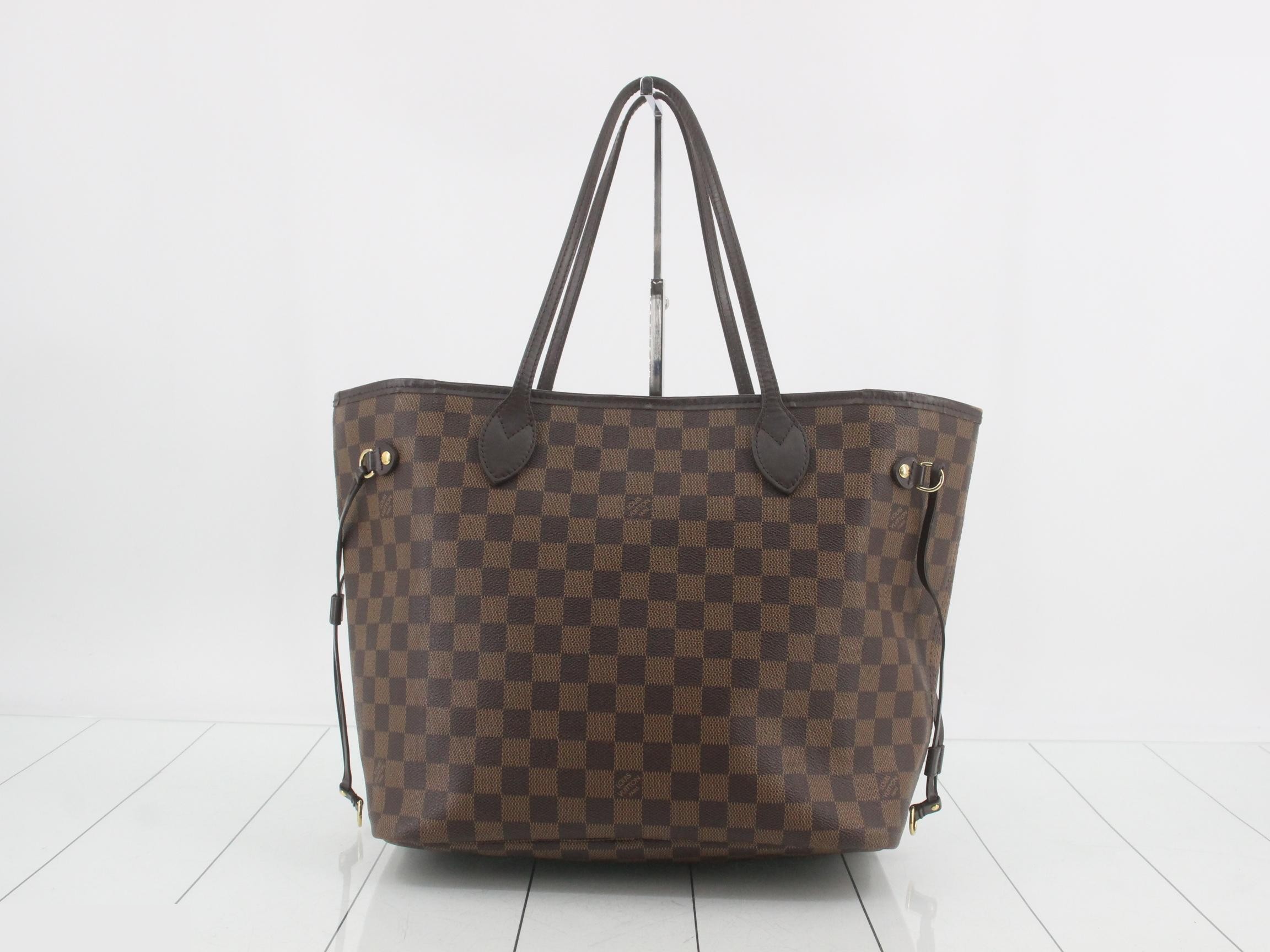 Neverfull MM with pouch — view 2