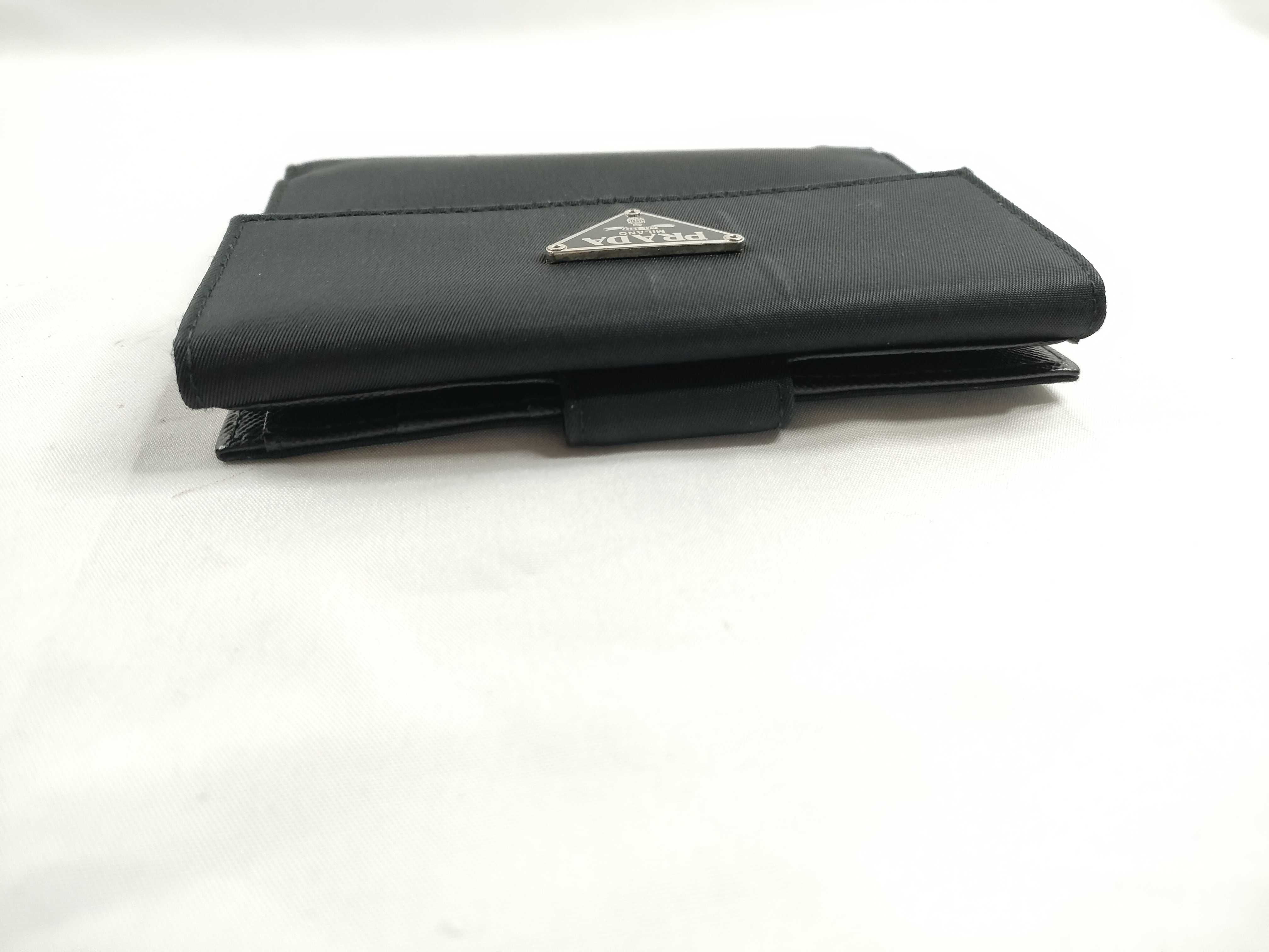 folding wallet with triangle logo, black. — view 6
