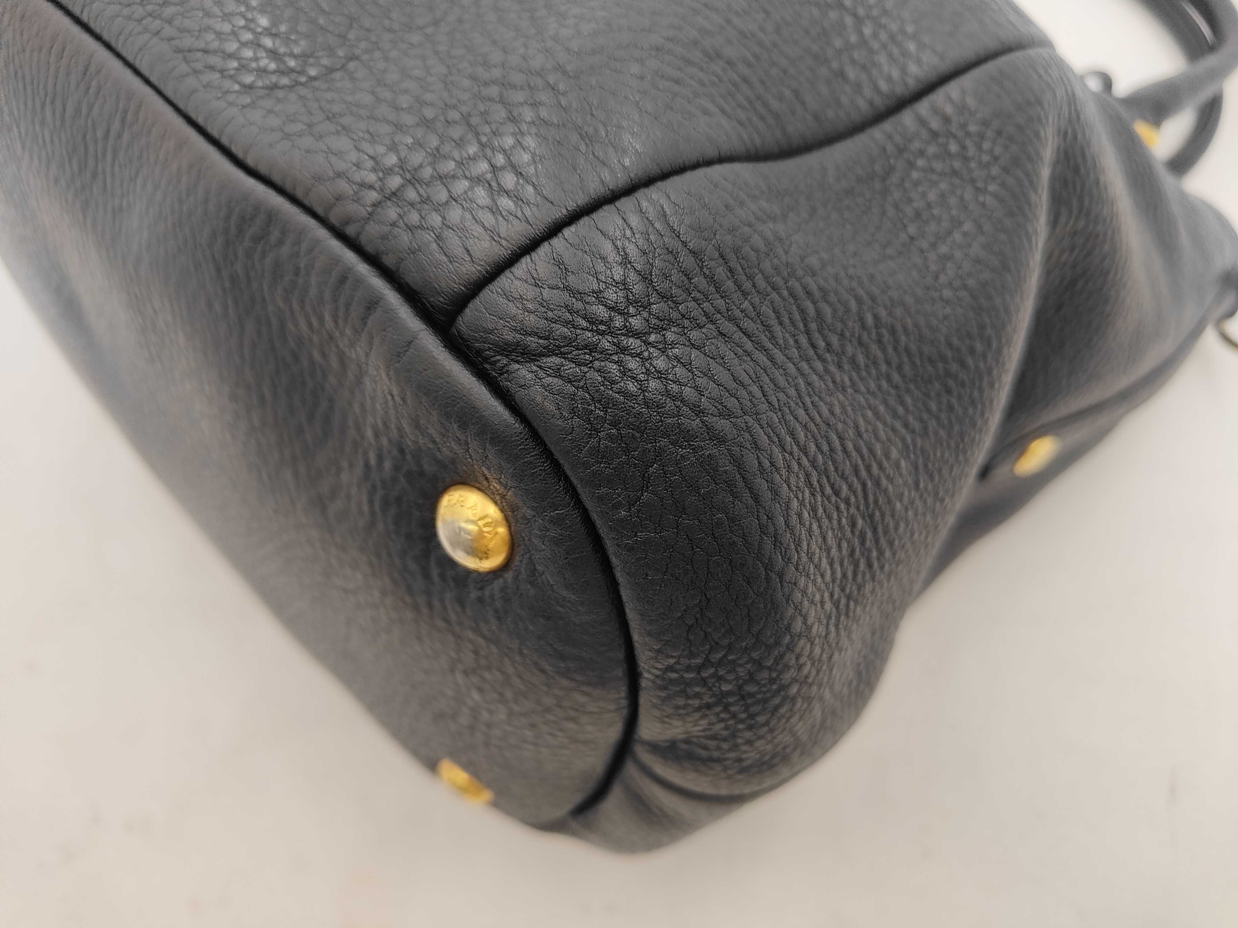 Vitello Daino Tote Shoulder Bag — view 6