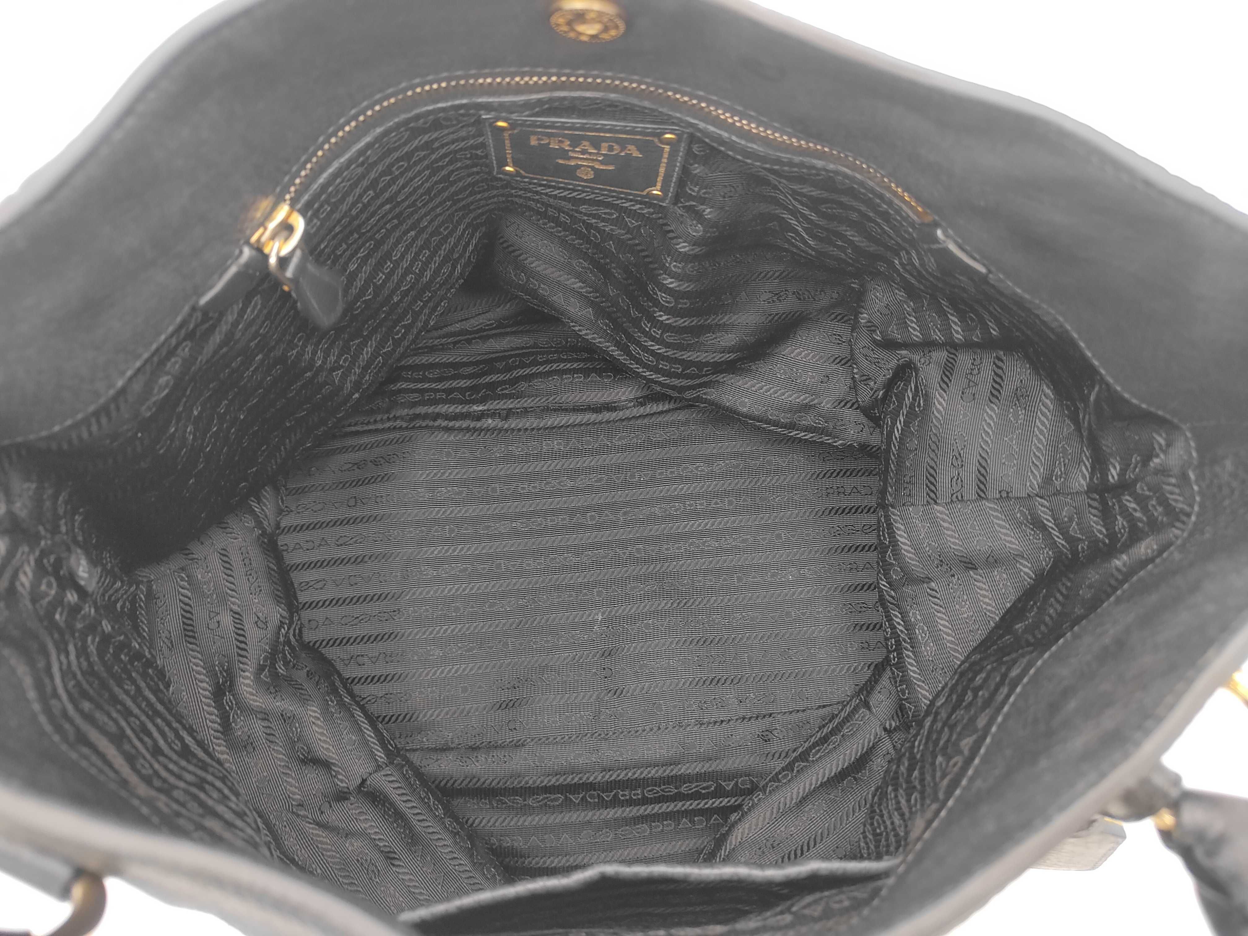 Vitello Daino Tote Shoulder Bag — view 8