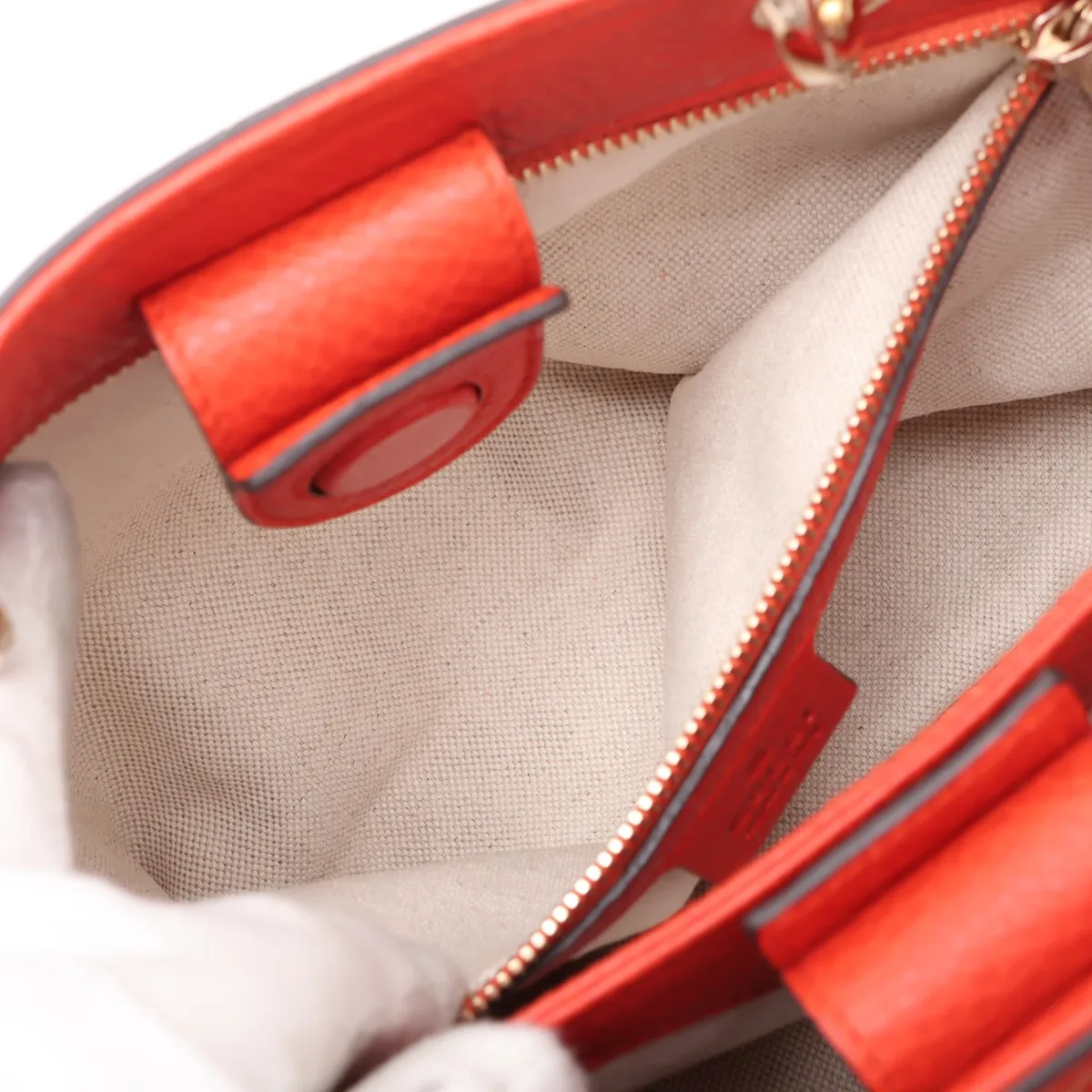 Bamboo 336032 Leather 2-Way Handbag Red — view 9
