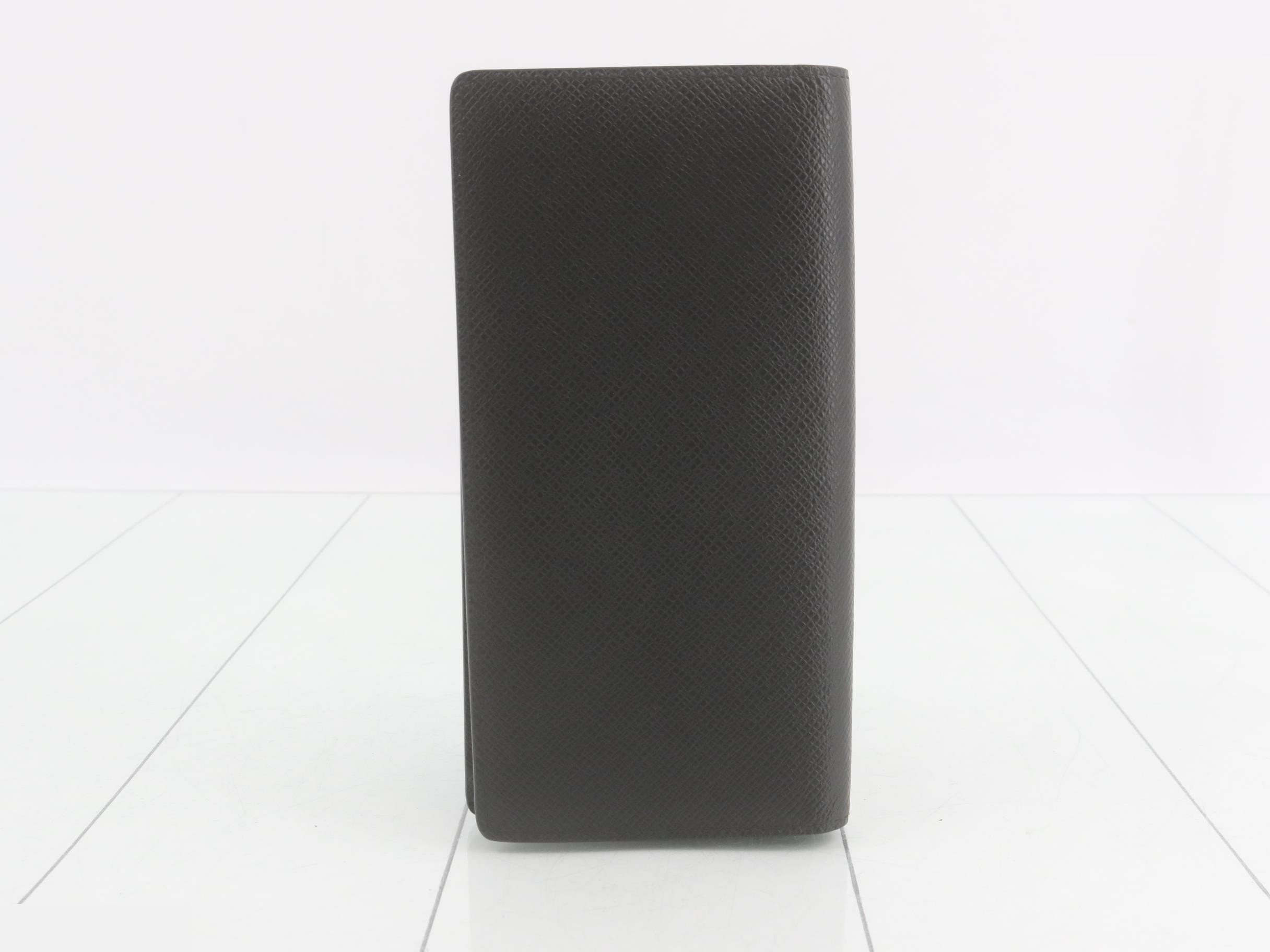 Taiga Portefeuille Brazza Noir IC Chip — view 2
