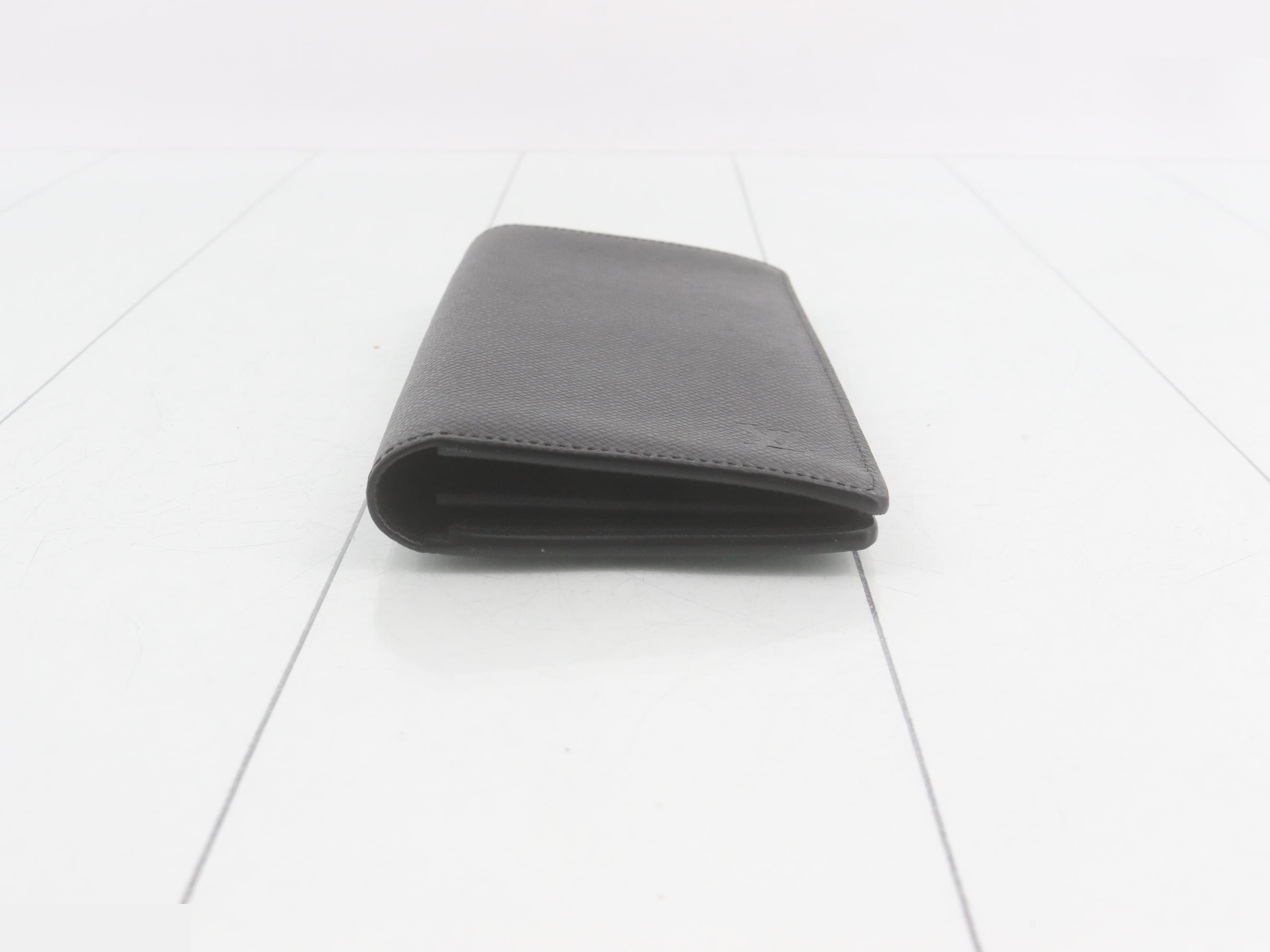 Taiga Portefeuille Brazza Noir IC Chip — view 3