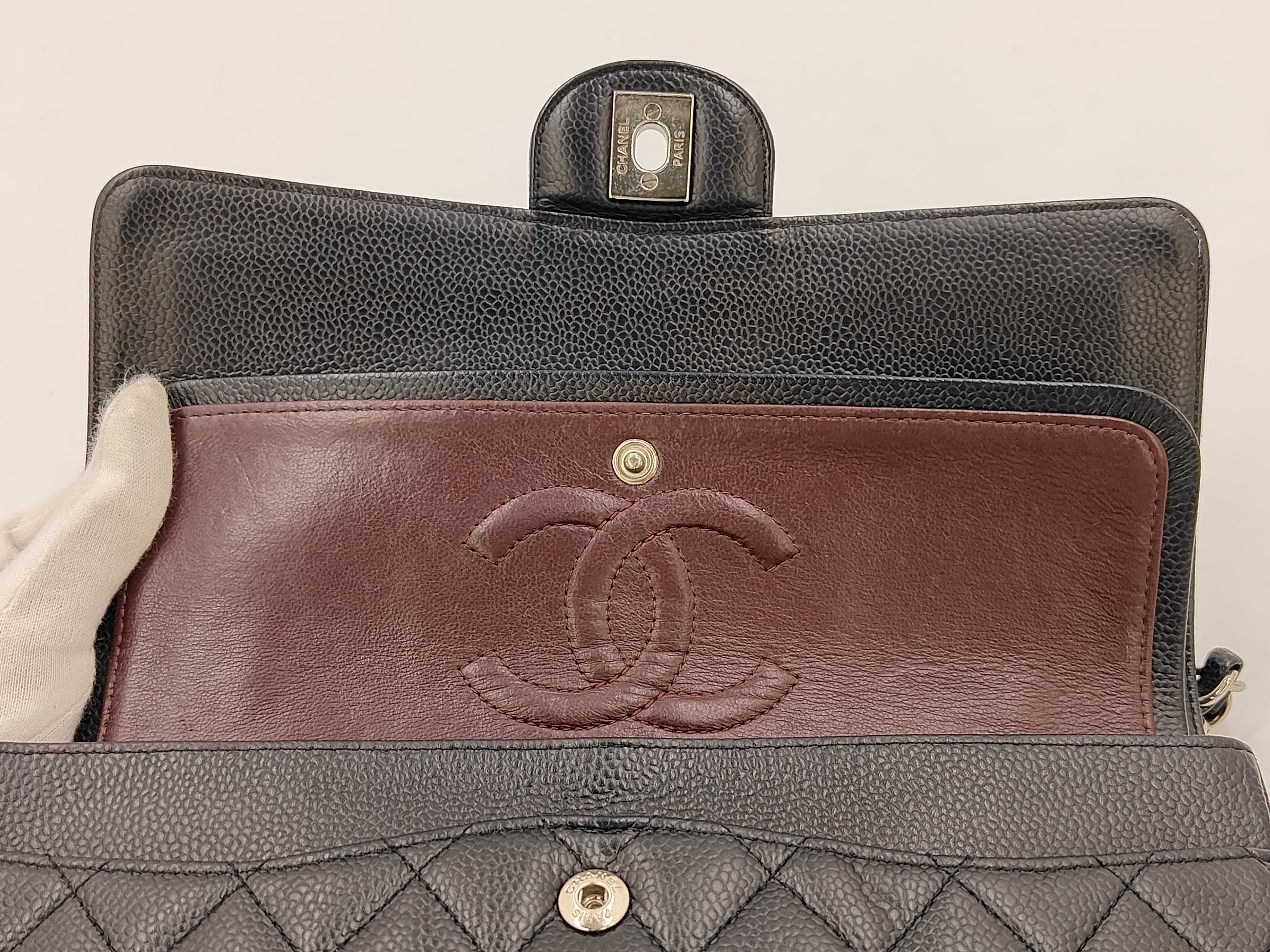 Matelassé 25 Double Flap Chain Shoulder Bag, Caviar Leather, Black Shoulder Bag — view 8