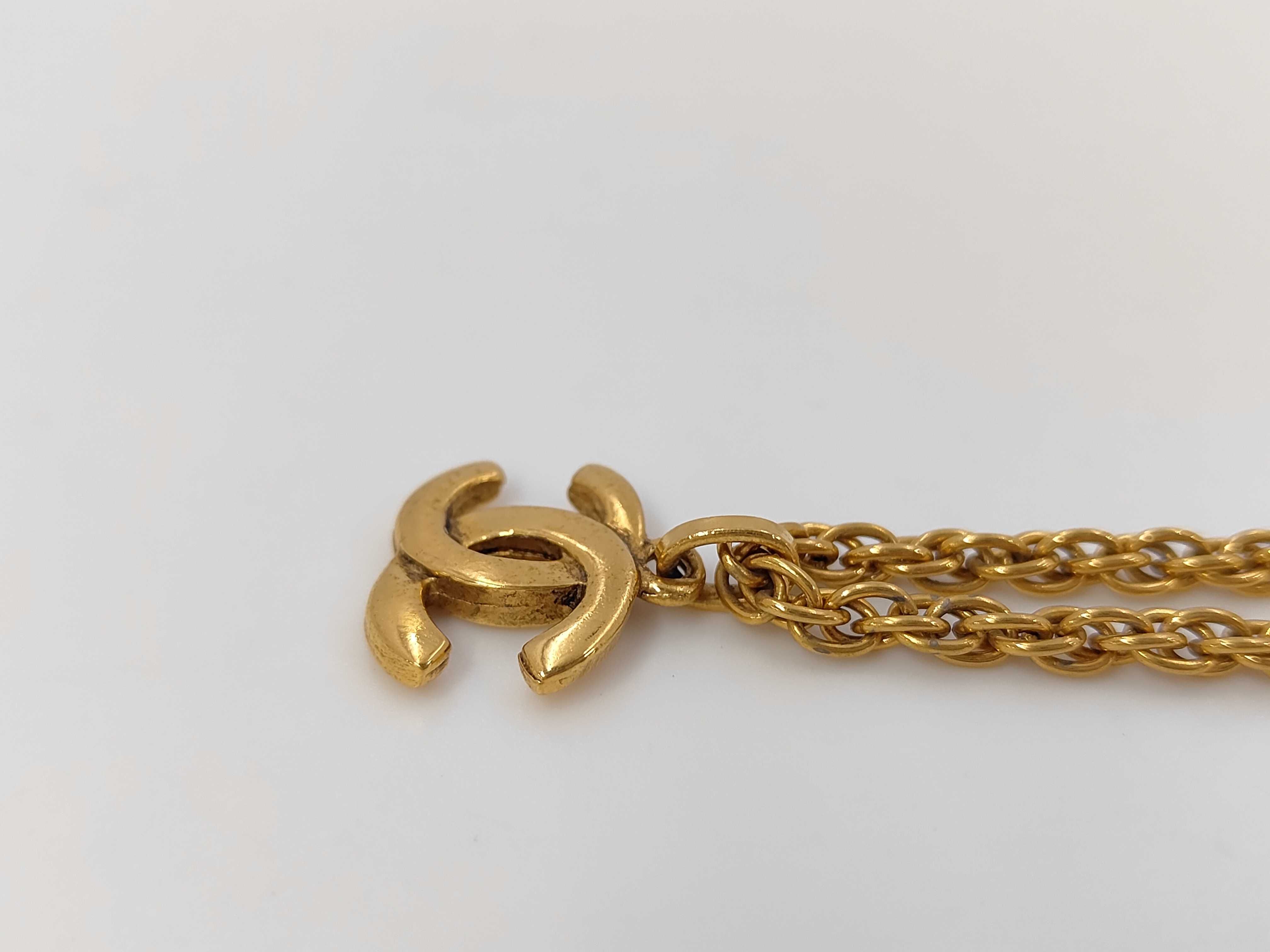 necklace — view 2