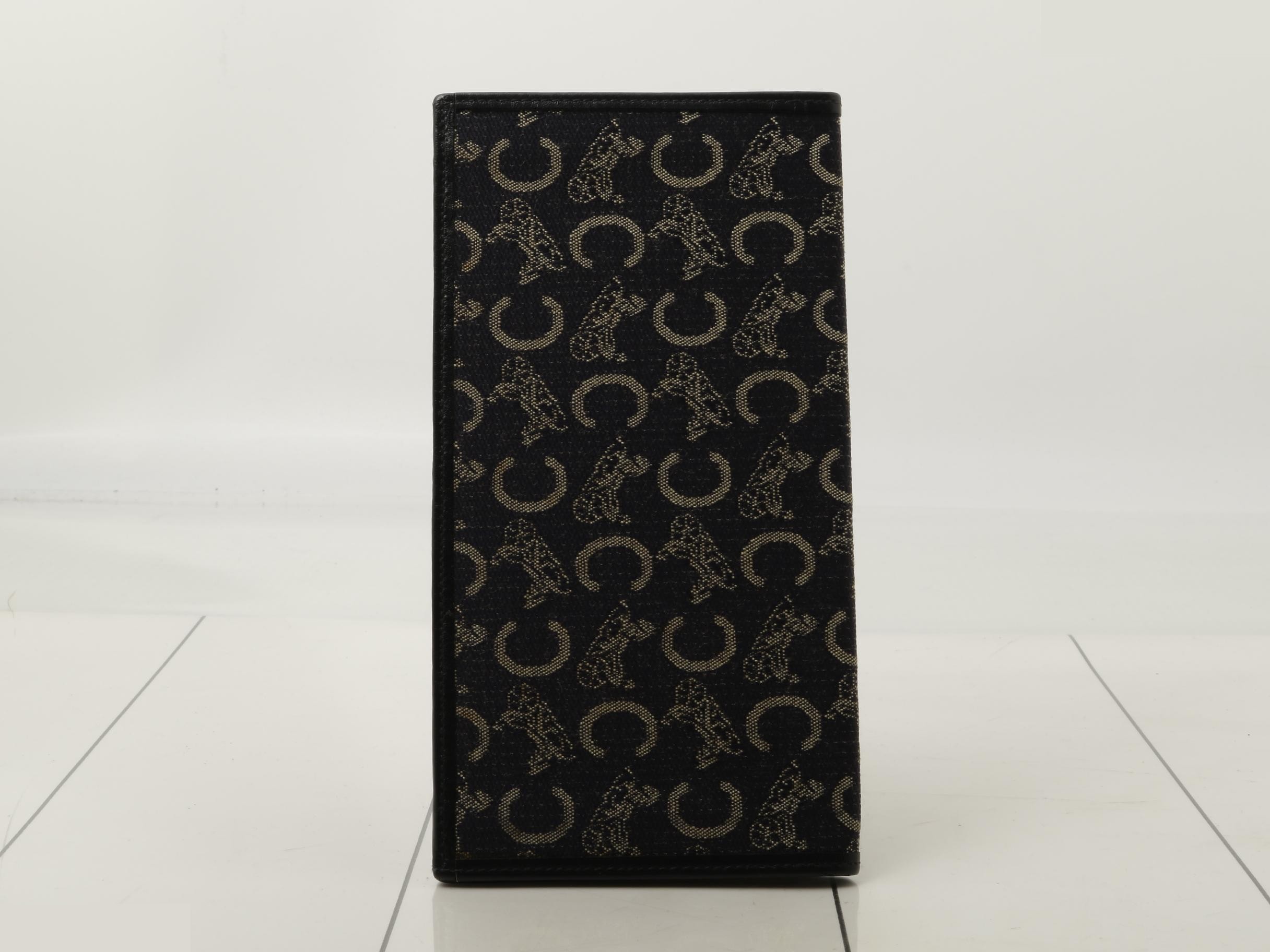 long wallet — view 2