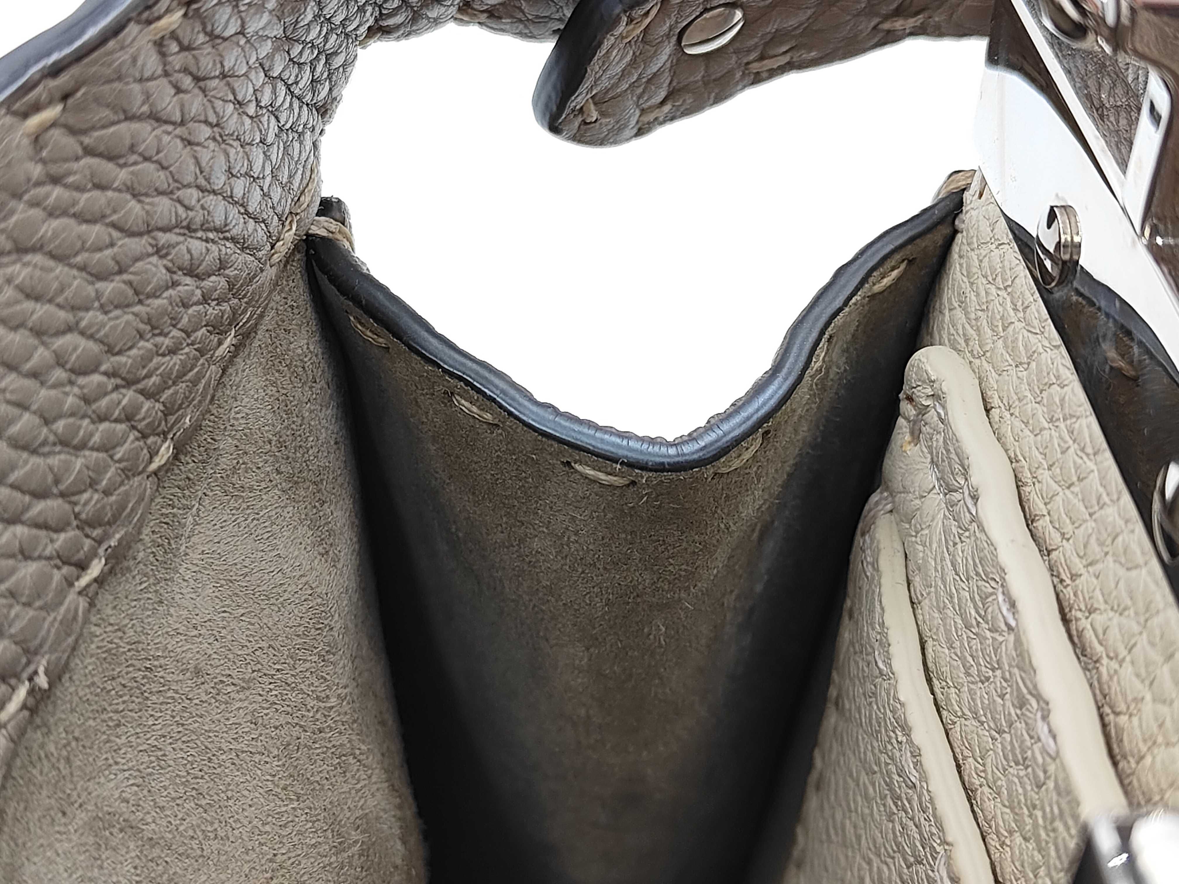 Peekaboo IseeU Selleria Small 8BN327 Greige Handbag — view 9