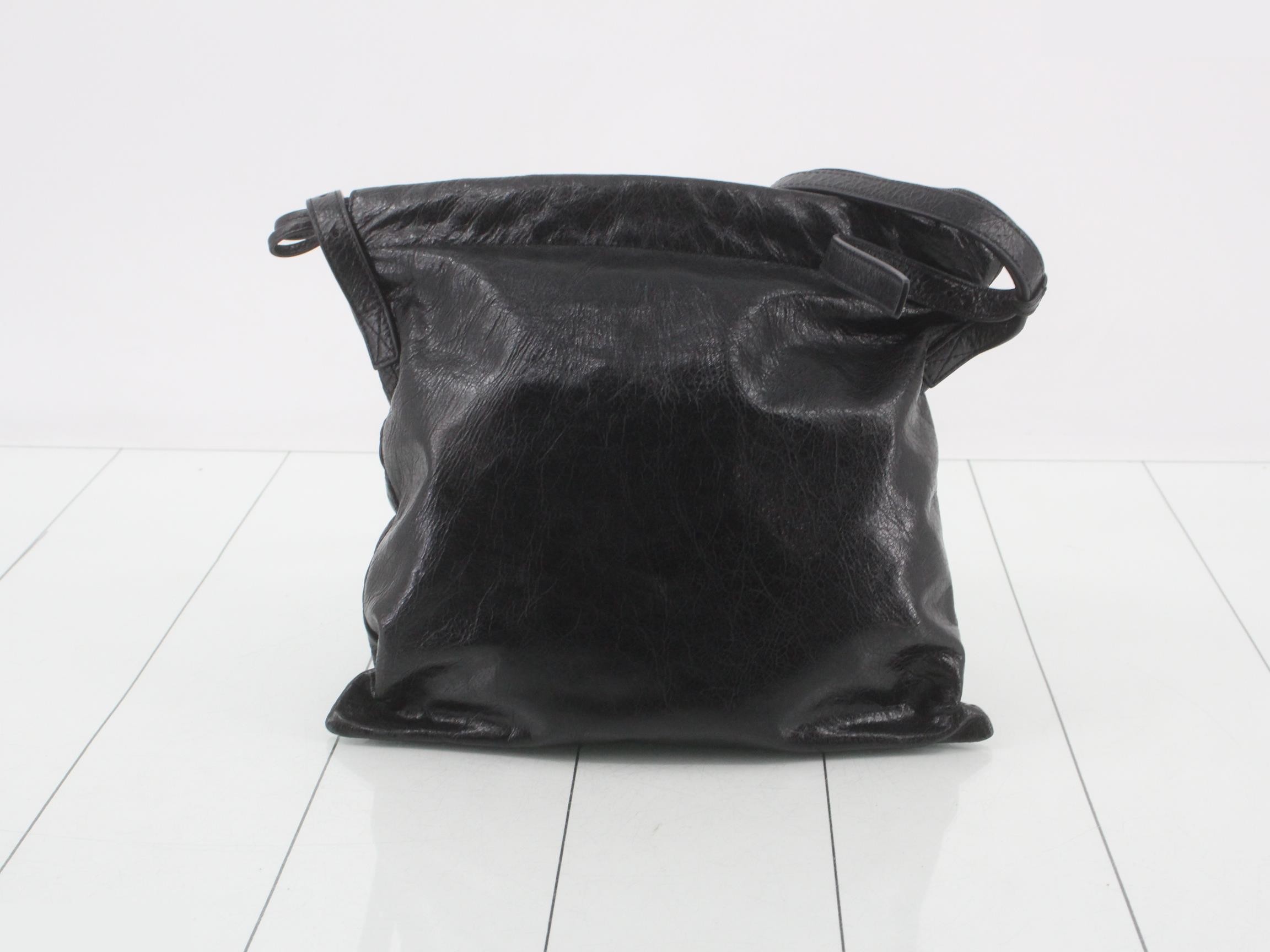 Unused dust bag — view 2