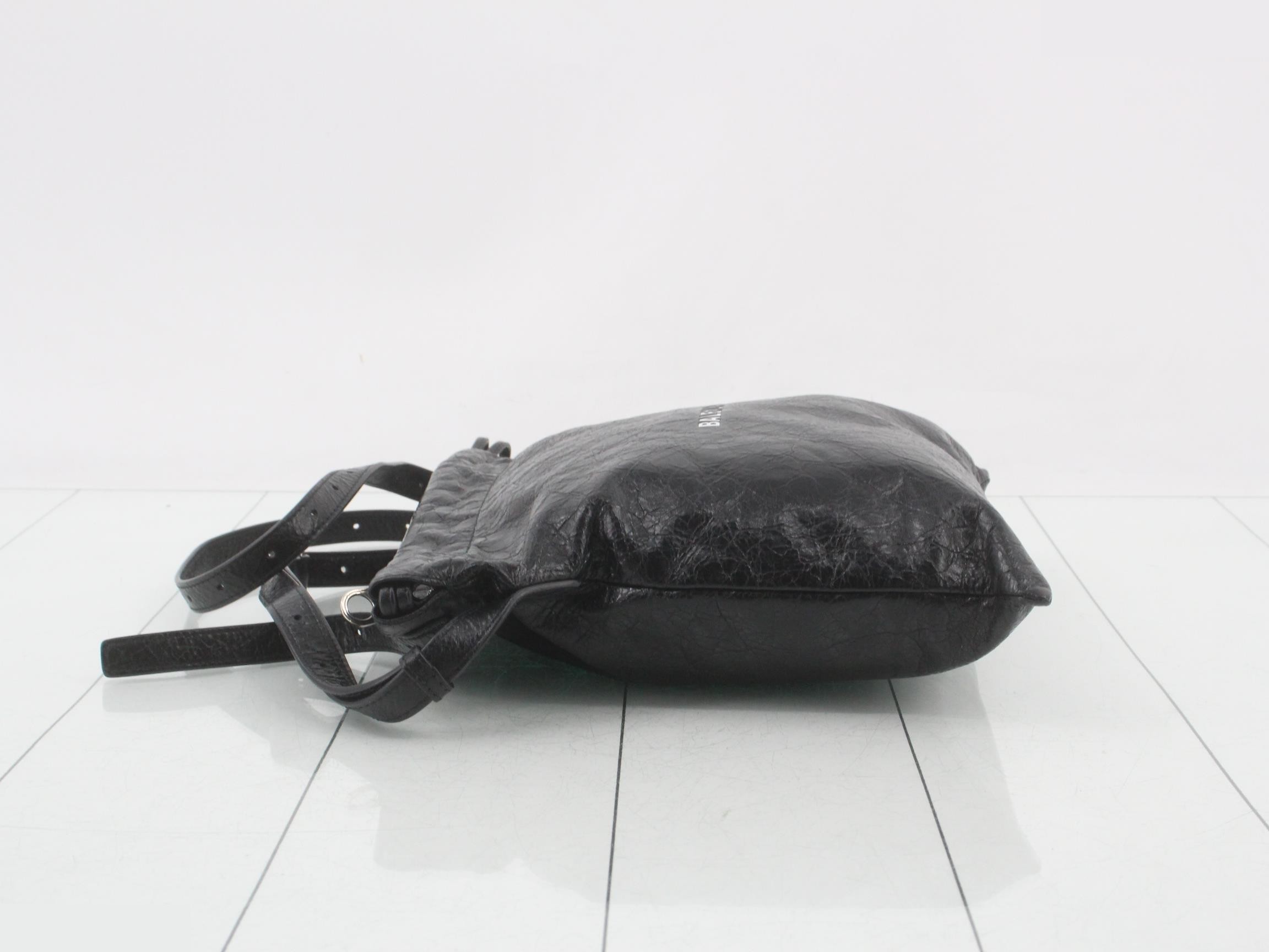 Unused dust bag — view 4