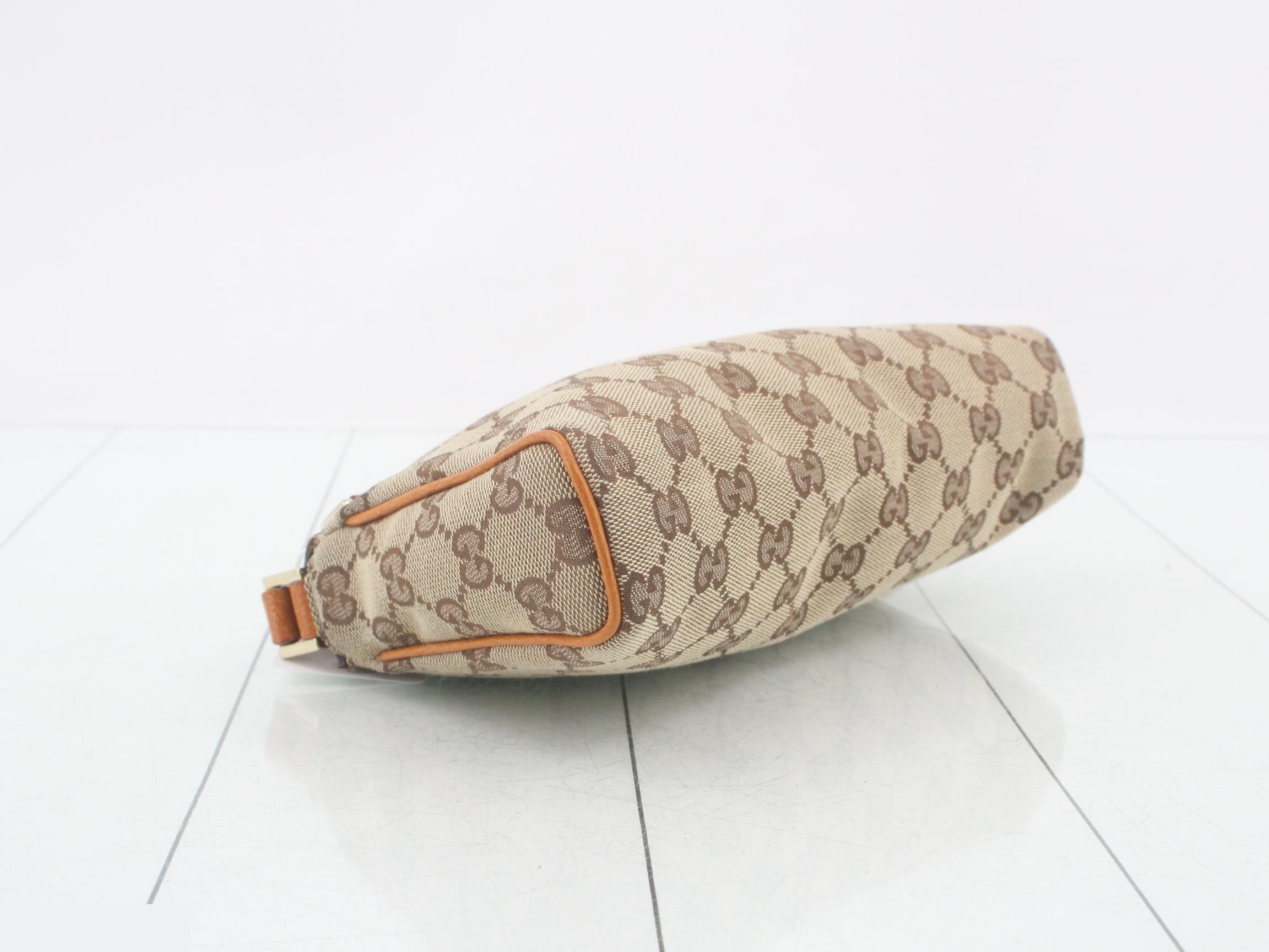 GG Canvas Shoulder Bag, Canvas/Leather, Brown — view 5