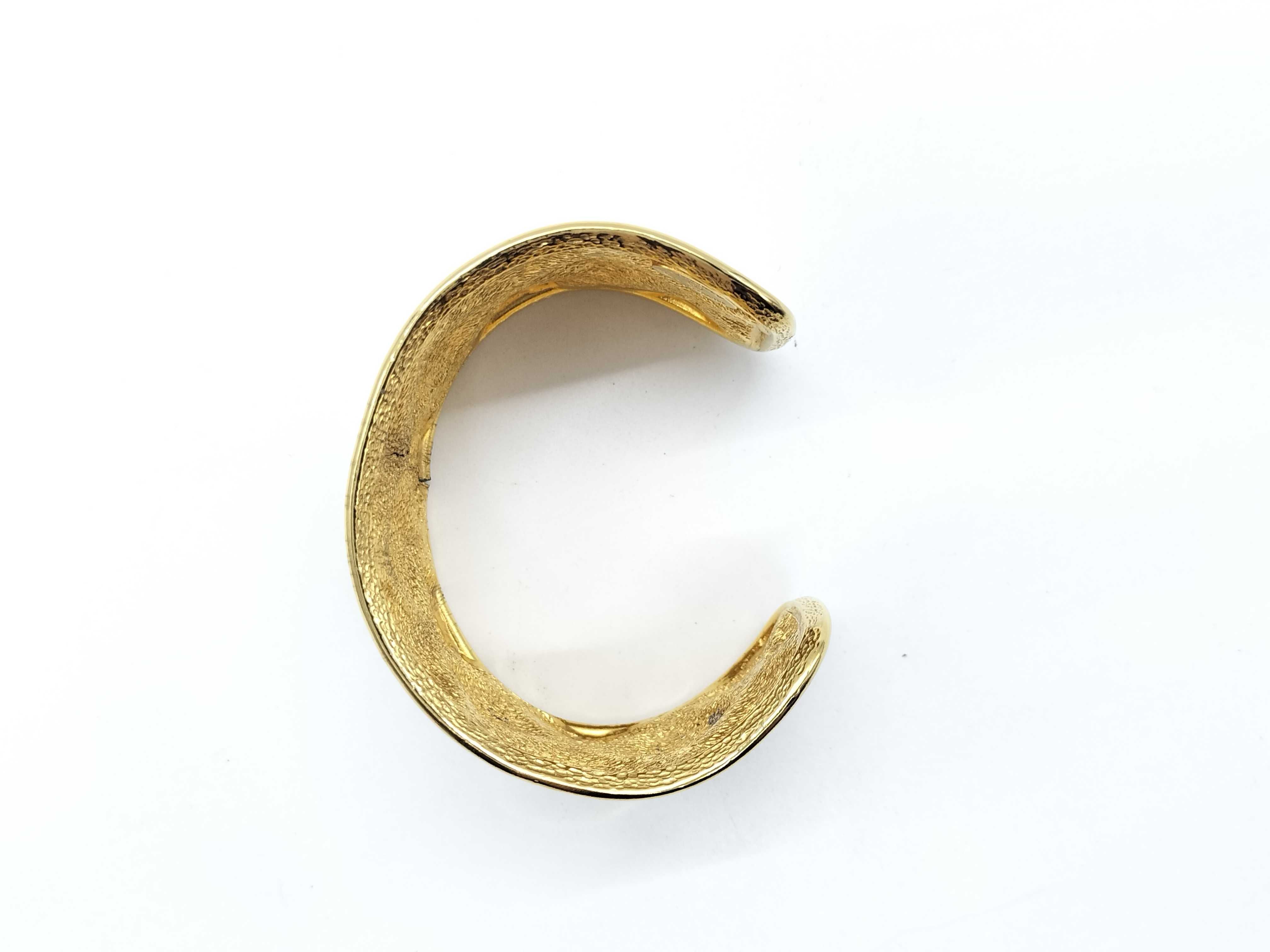 Matelassé Bangle Bracelet — view 4