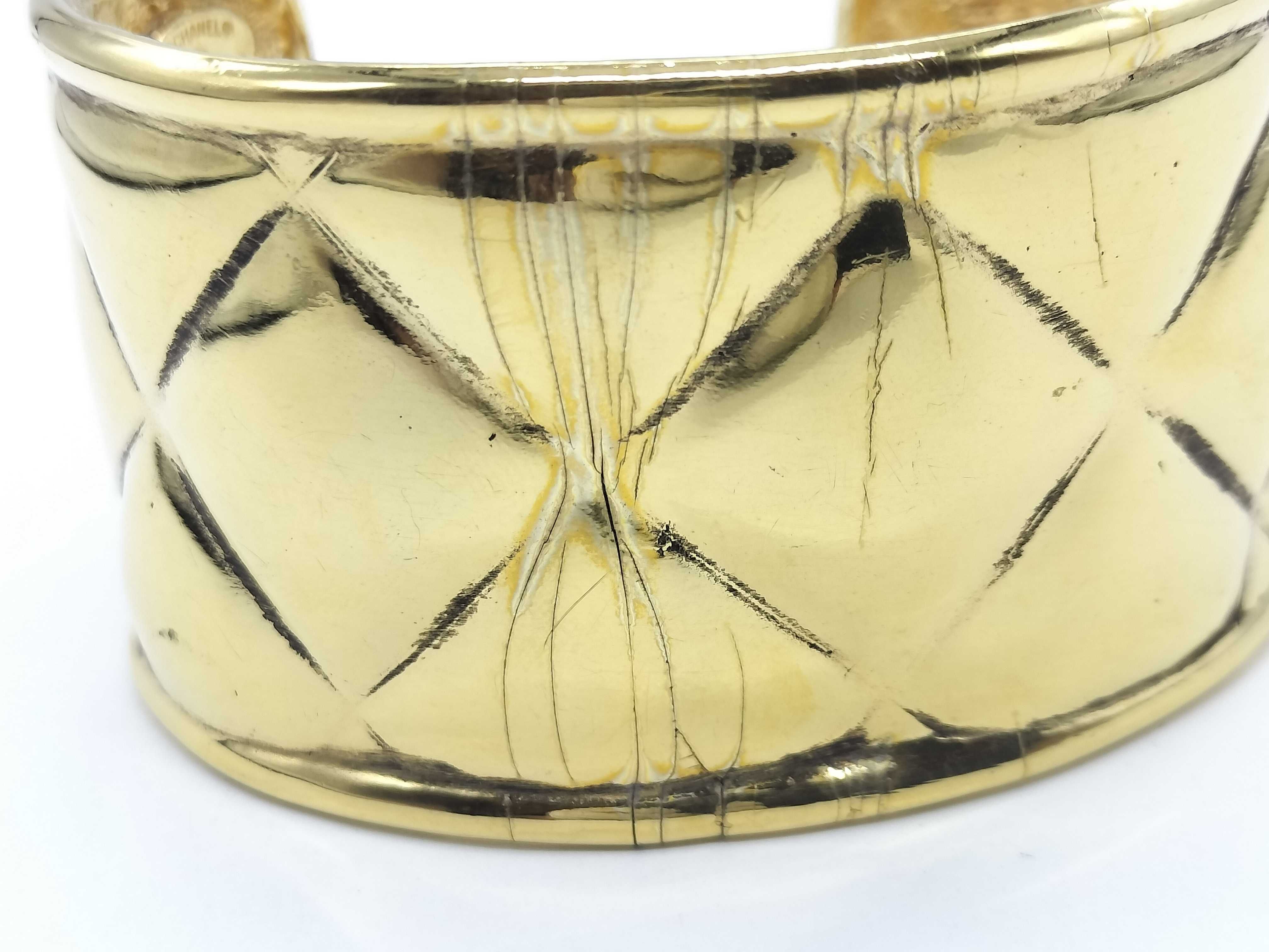 Matelassé Bangle Bracelet — view 8