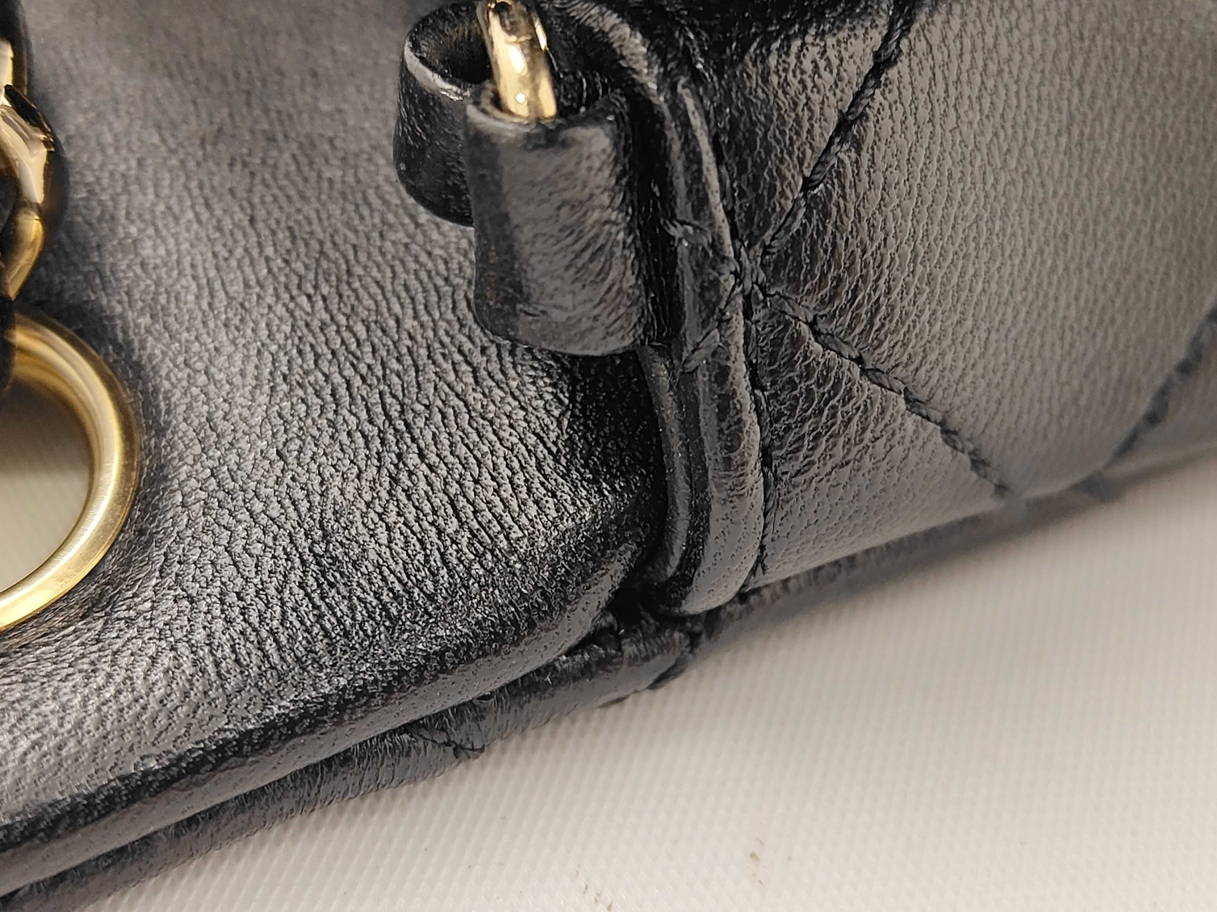 Matelassé 25 Double Flap Black Chain Shoulder Bag — view 8