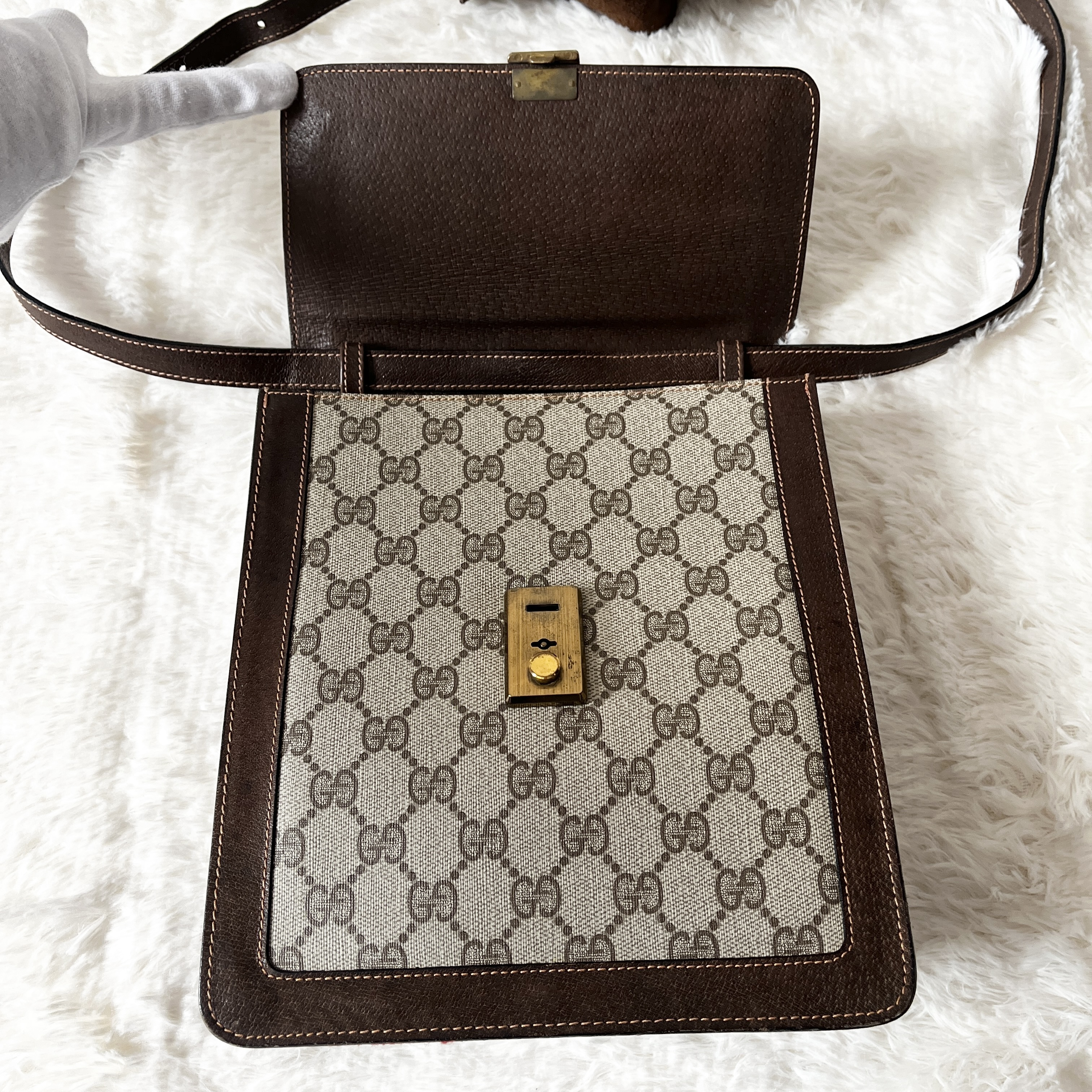 shoulder bag — view 15