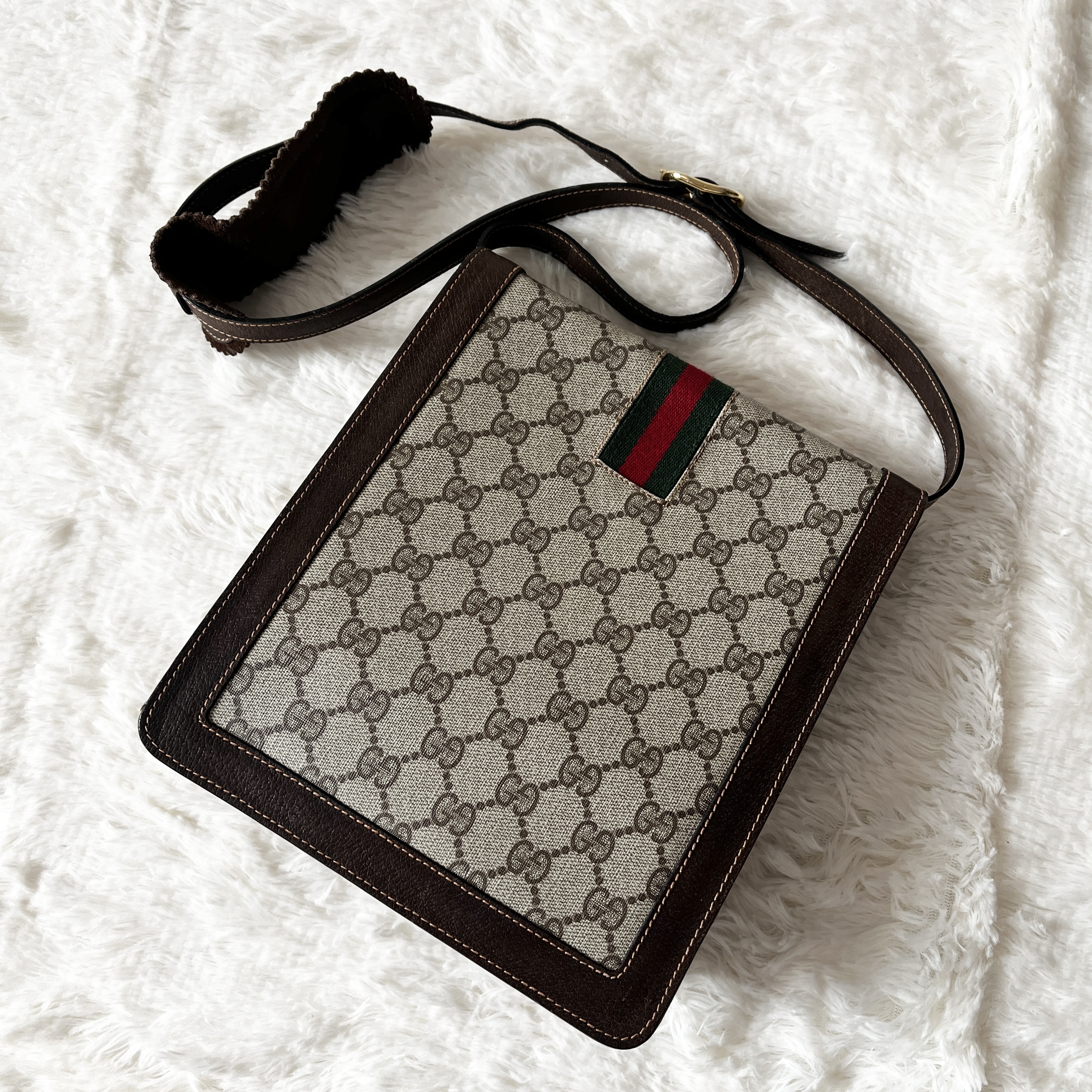 shoulder bag — view 3