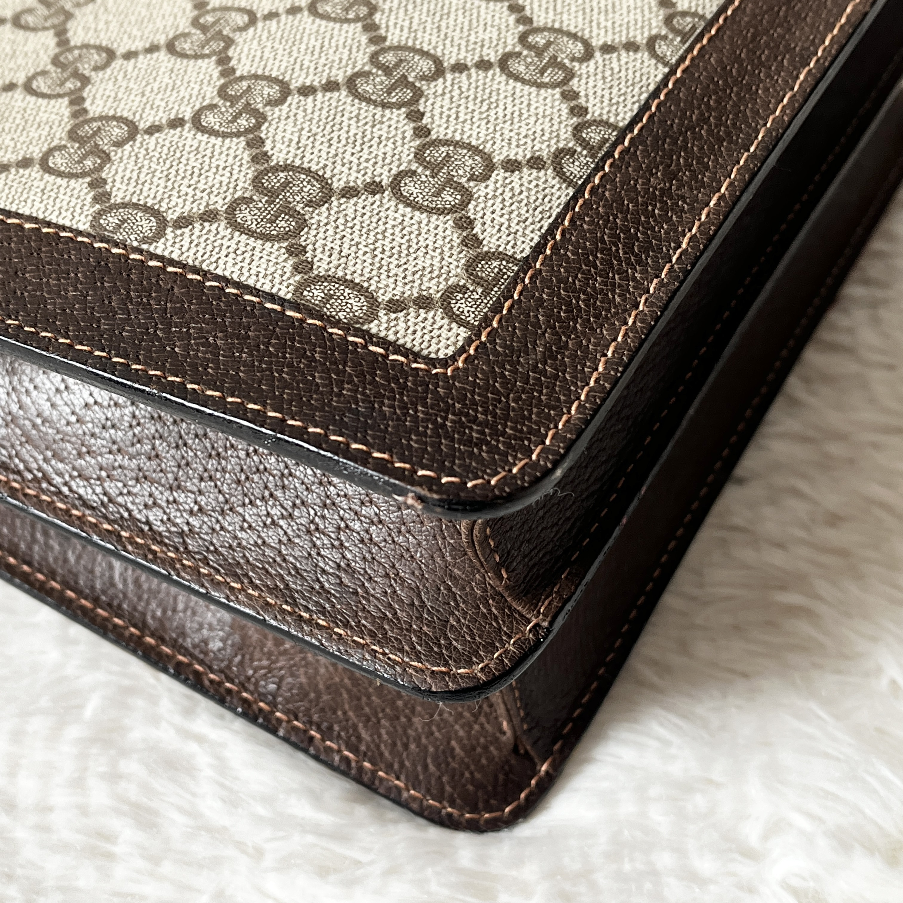 shoulder bag — view 10