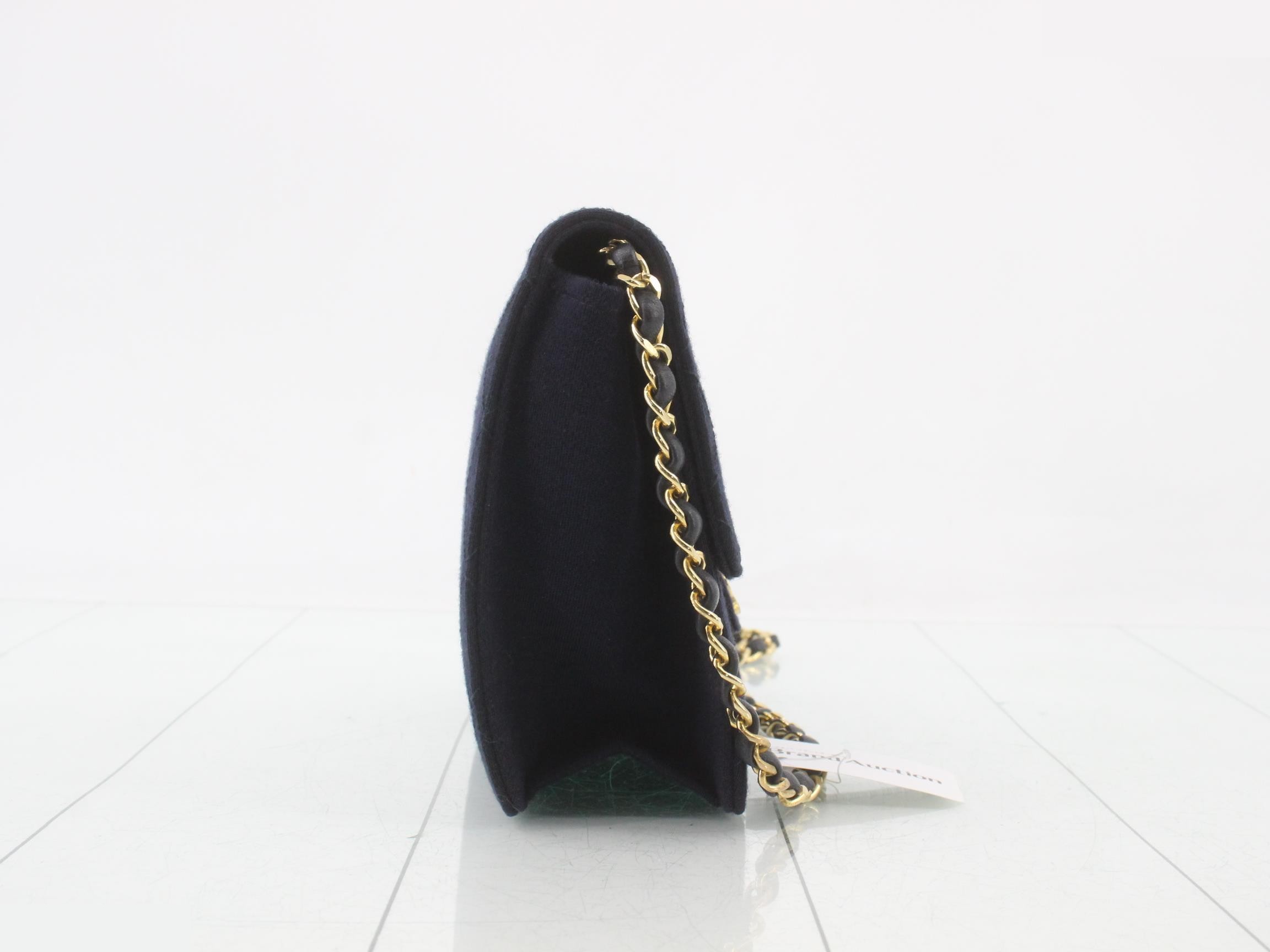 Cotton Matelassé Chain Shoulder Bag — view 4