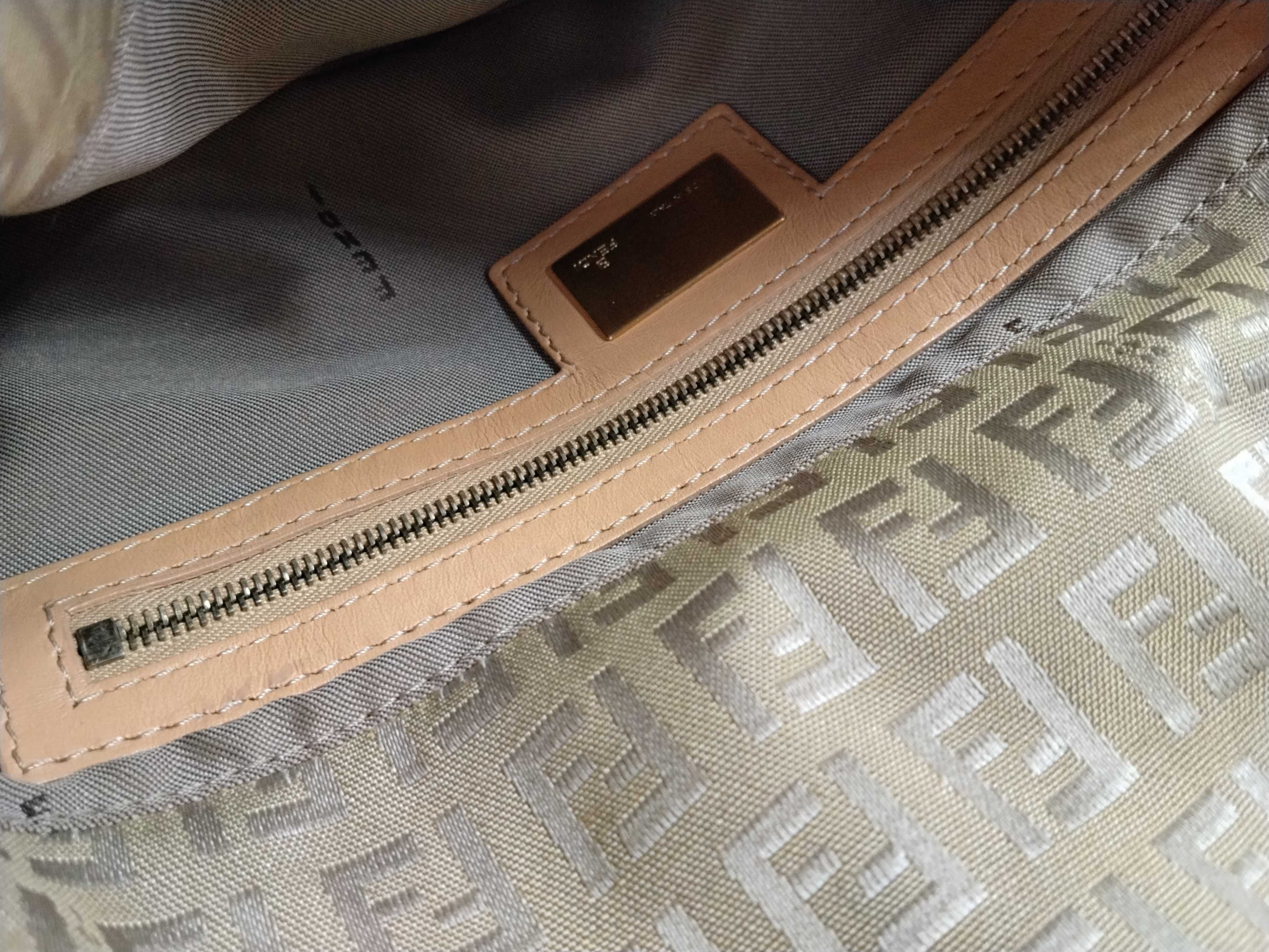 Mamma Fendi Zucca Zucchino Mamma Bucket Green Shoulder Handbag — view 14