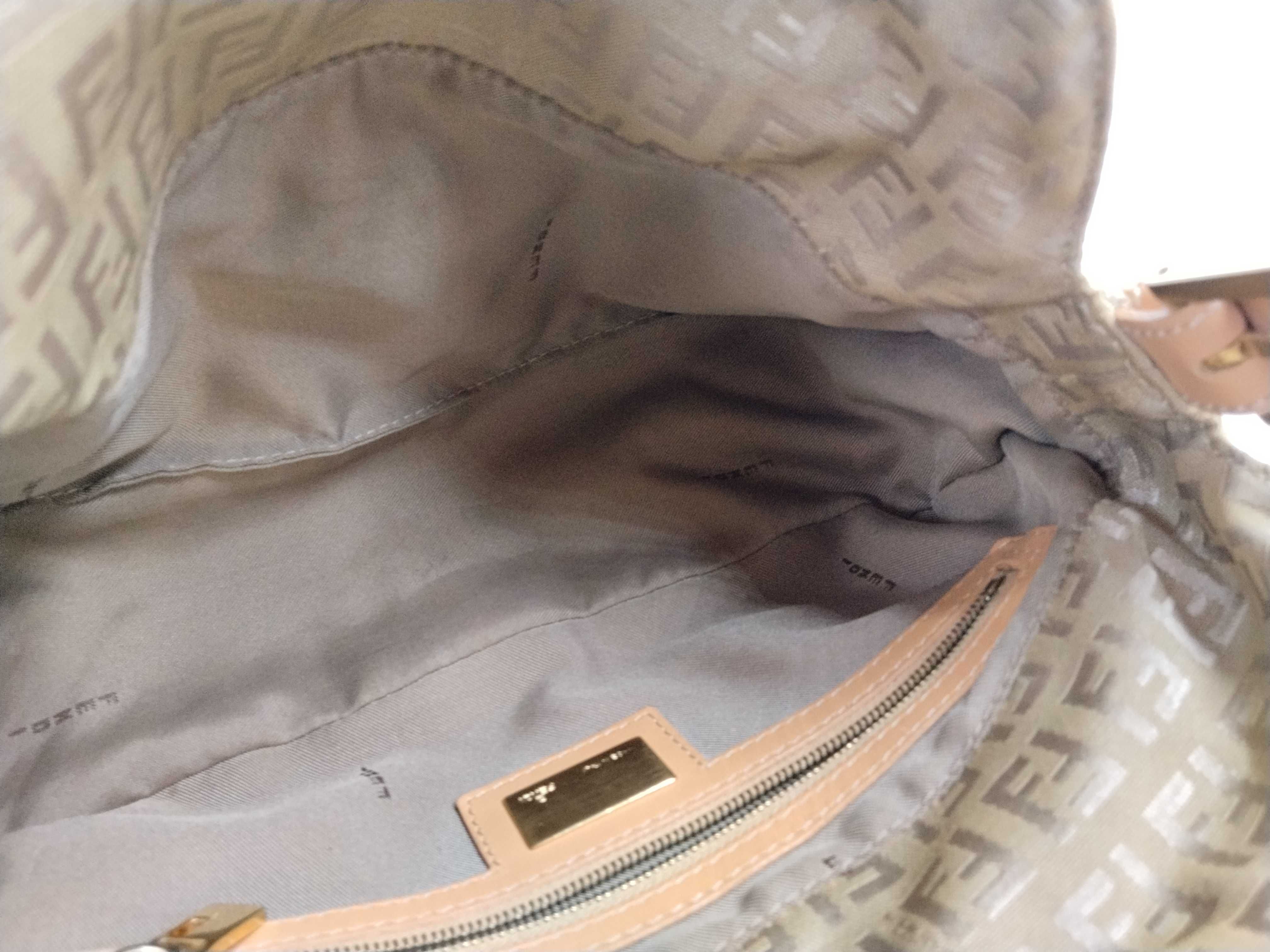 Mamma Fendi Zucca Zucchino Mamma Bucket Green Shoulder Handbag — view 10