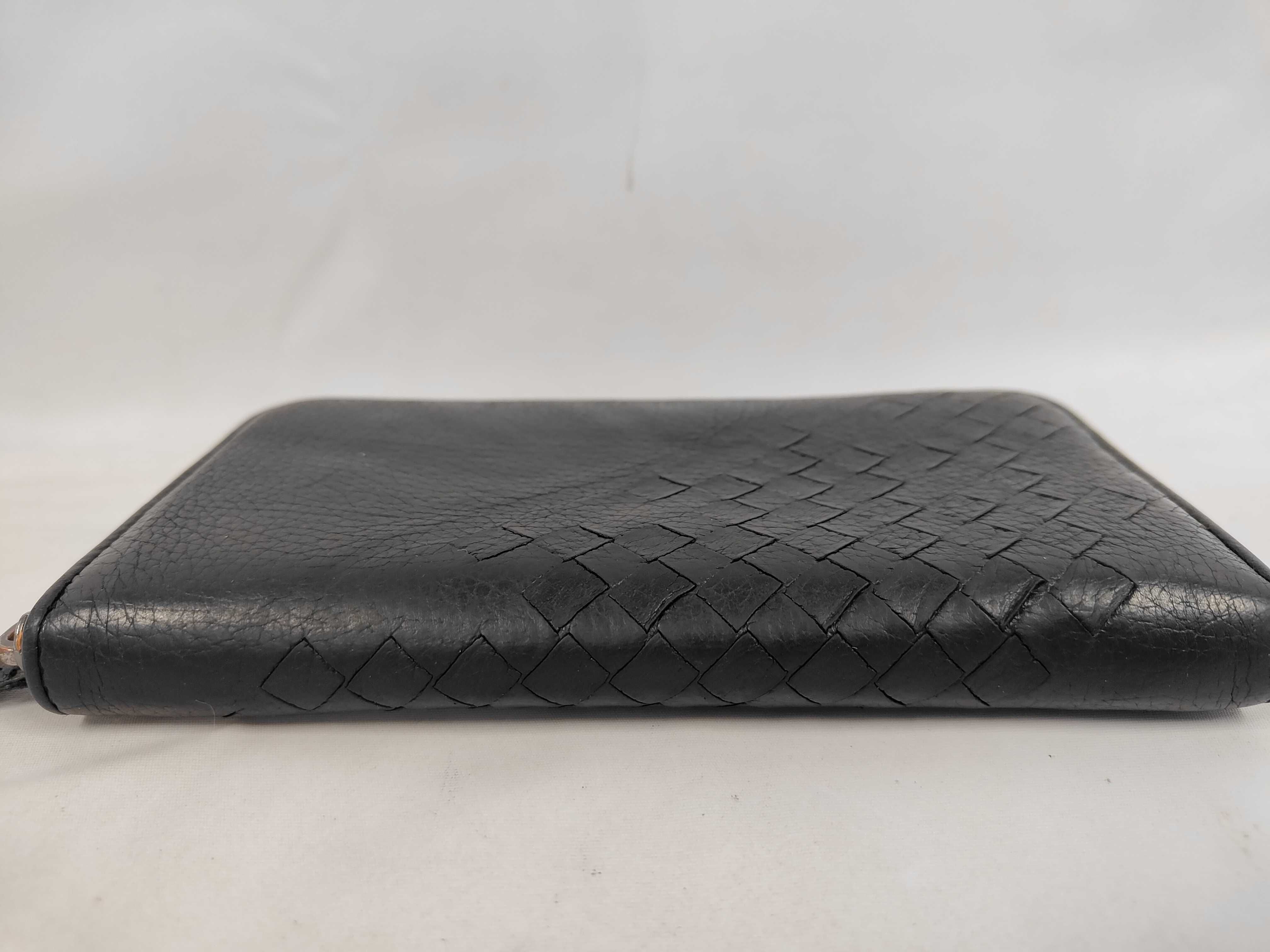 wallet — view 4