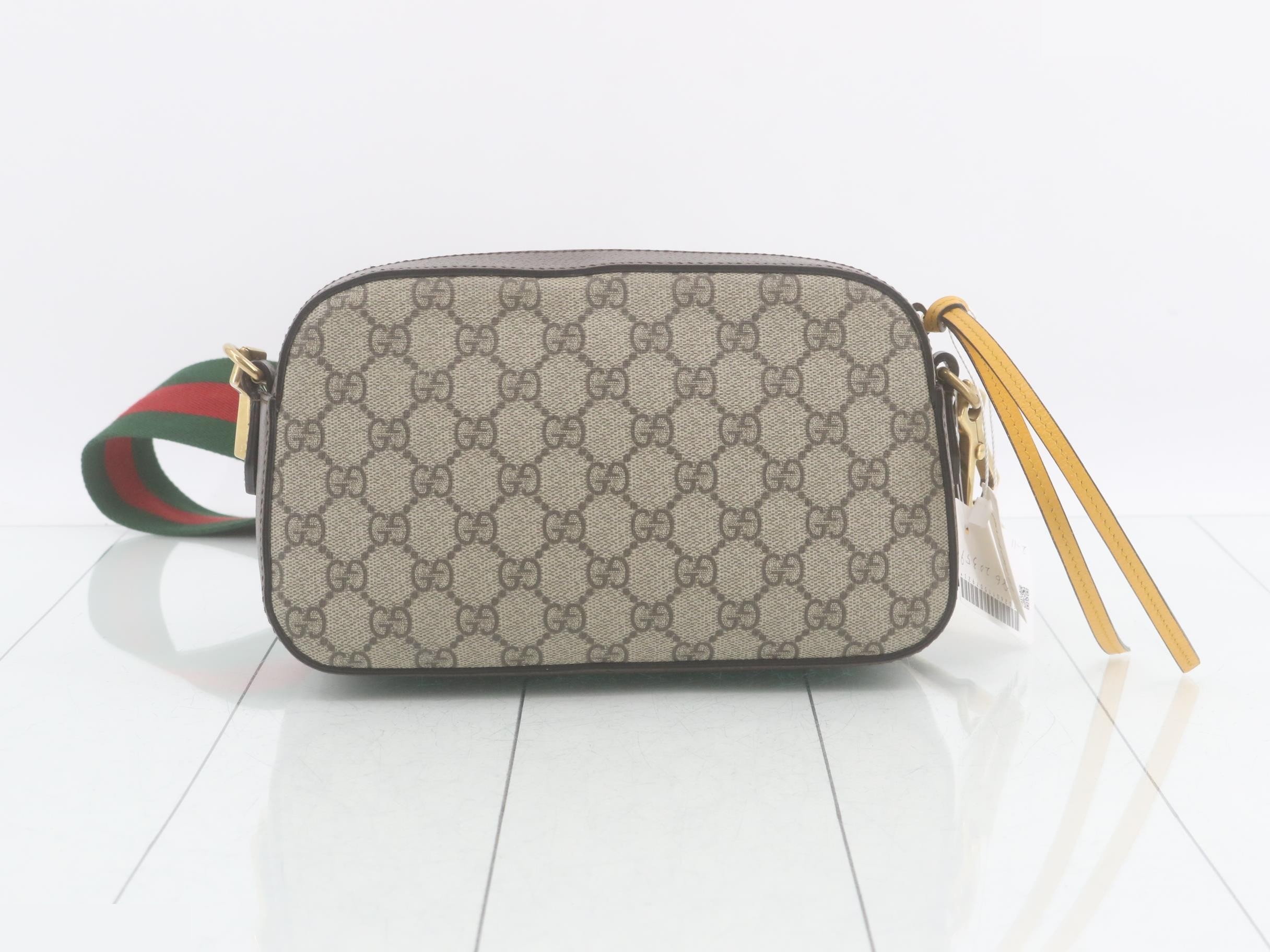GG Supreme Tiger Head Shoulder Bag — view 2