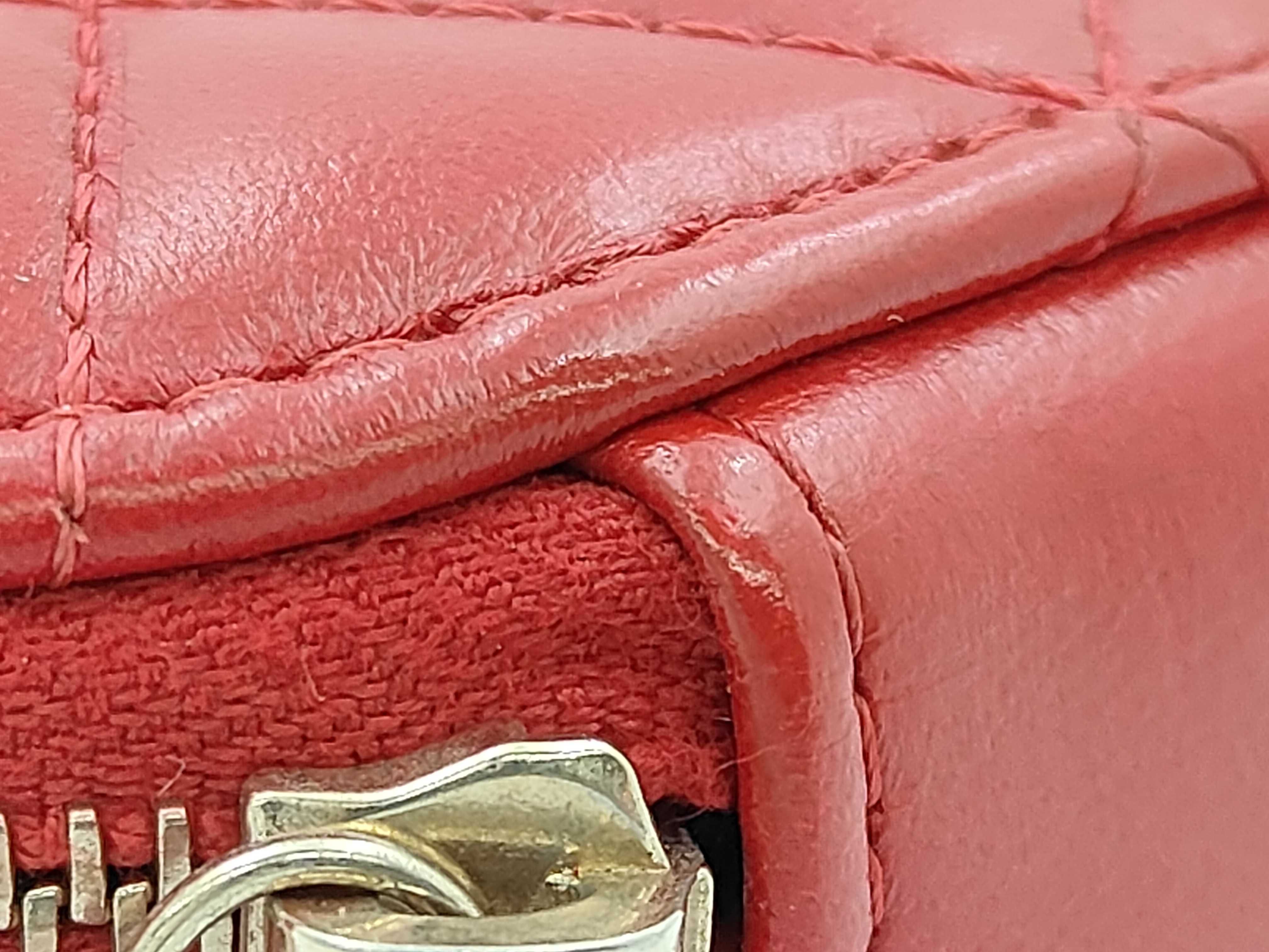 Matelassé Chain Shoulder Bag, Lambskin, Red — view 6