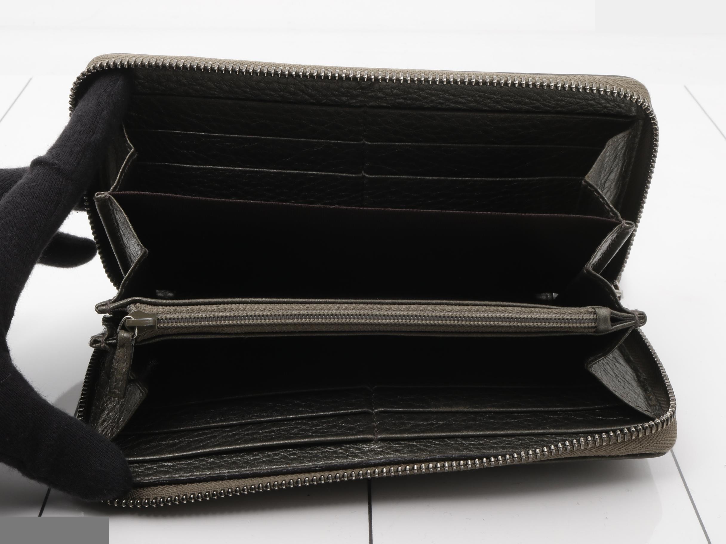 round zipper wallet — view 4