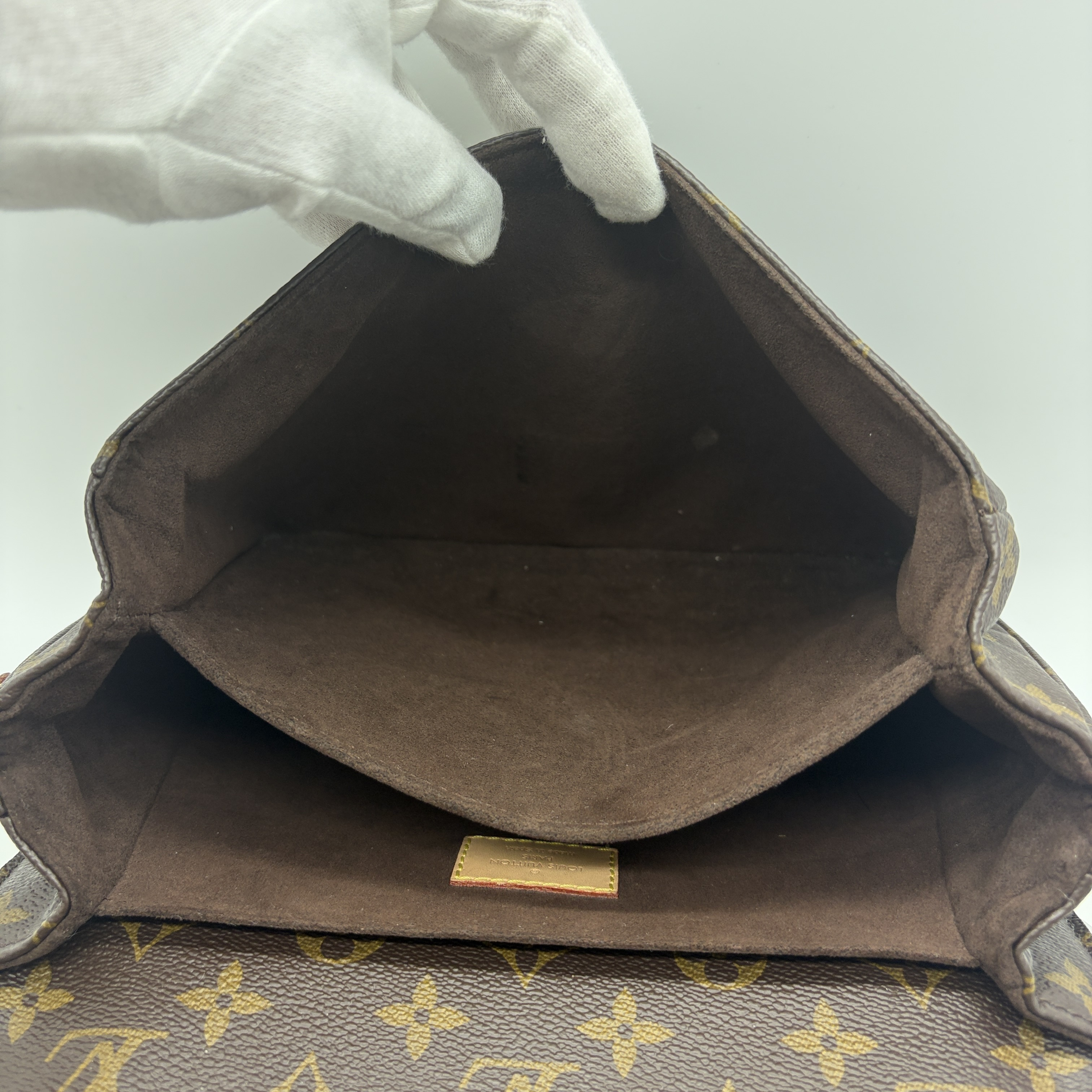 Monogram Pochette Métis 2-way Shoulder Bag — view 13
