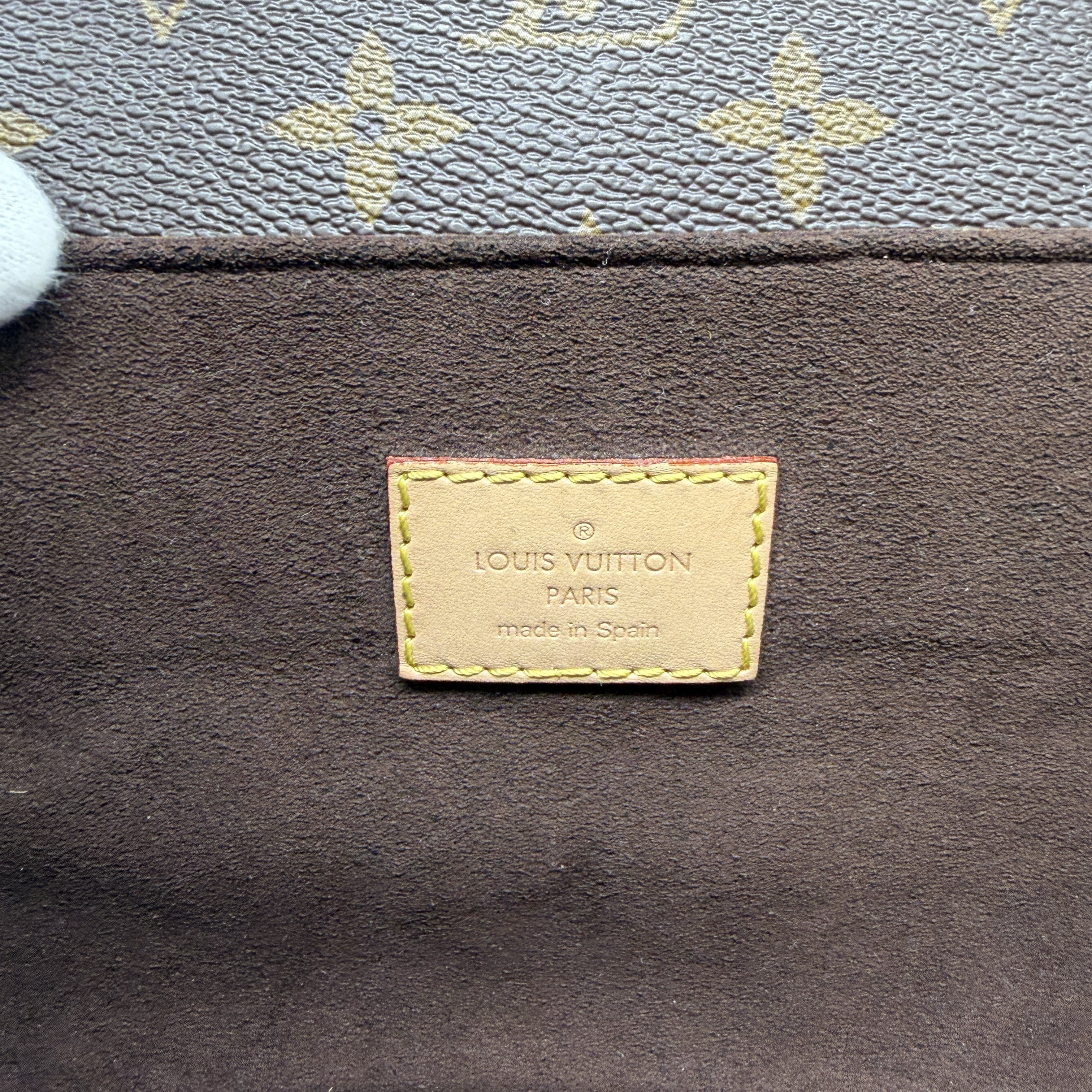 Monogram Pochette Métis 2-way Shoulder Bag — view 15