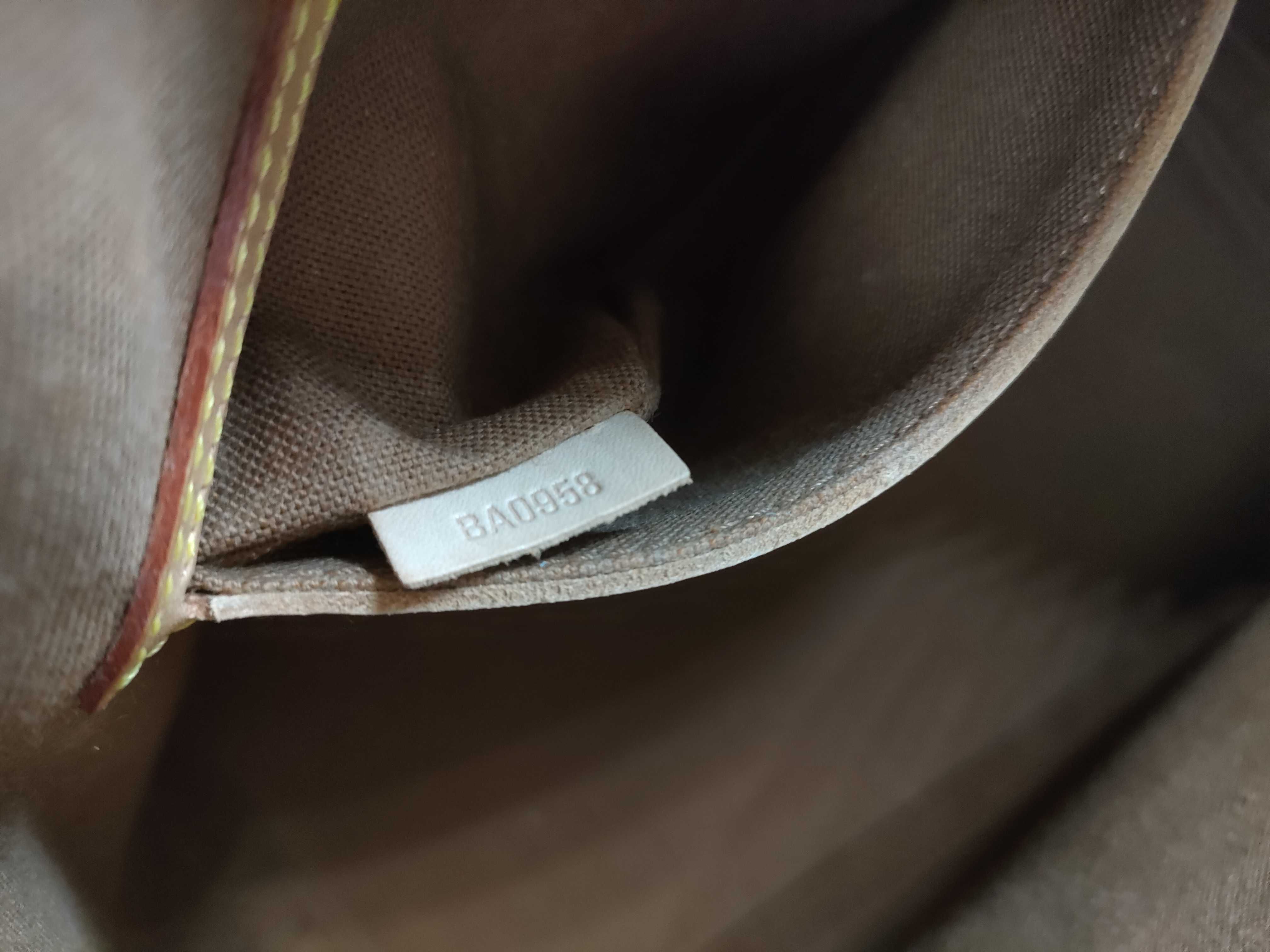 Monogram M40878 Alma MM Handbag — view 15
