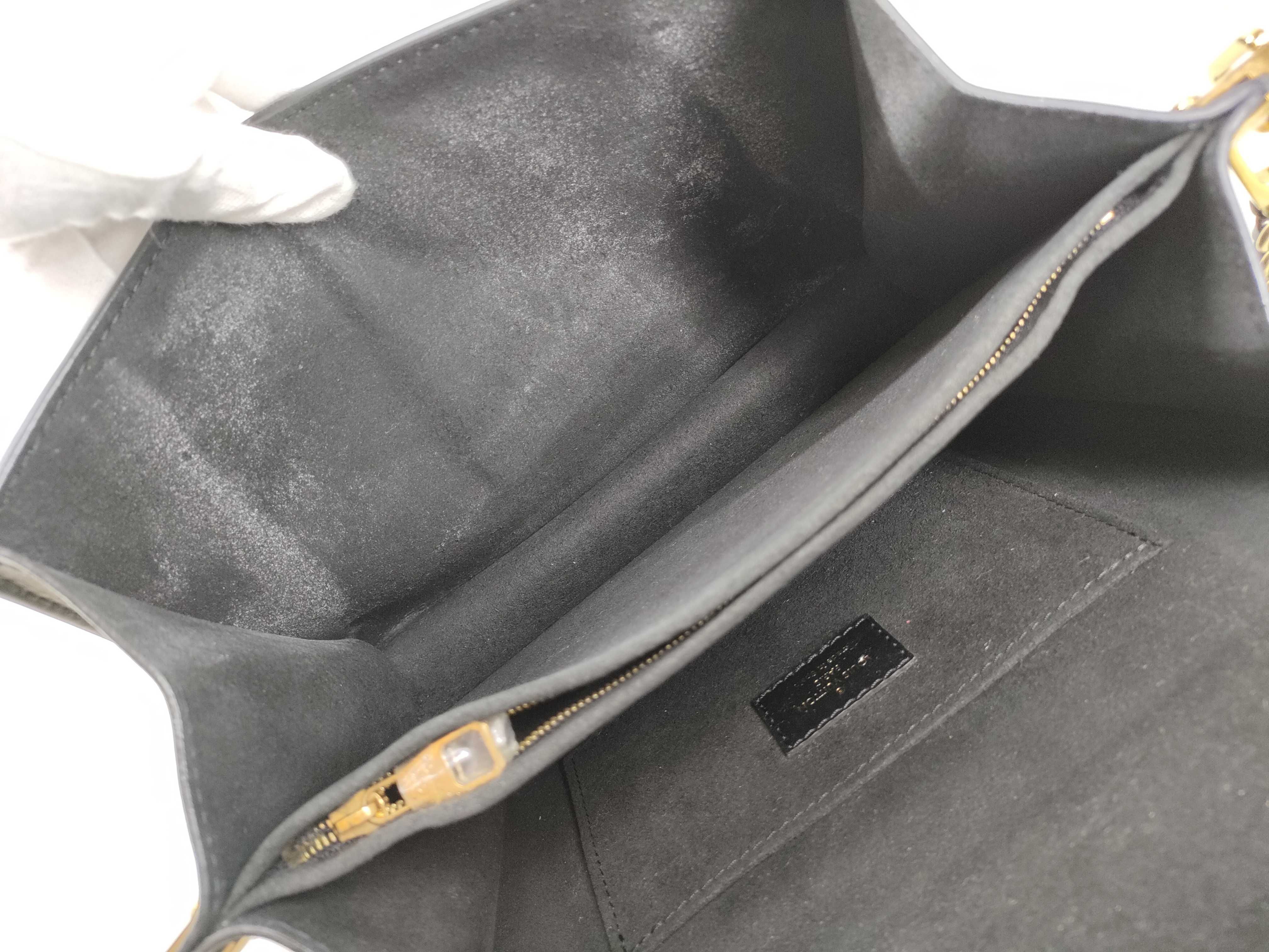Epi Leather Dauphine MM RFID Shoulder Bag — view 9