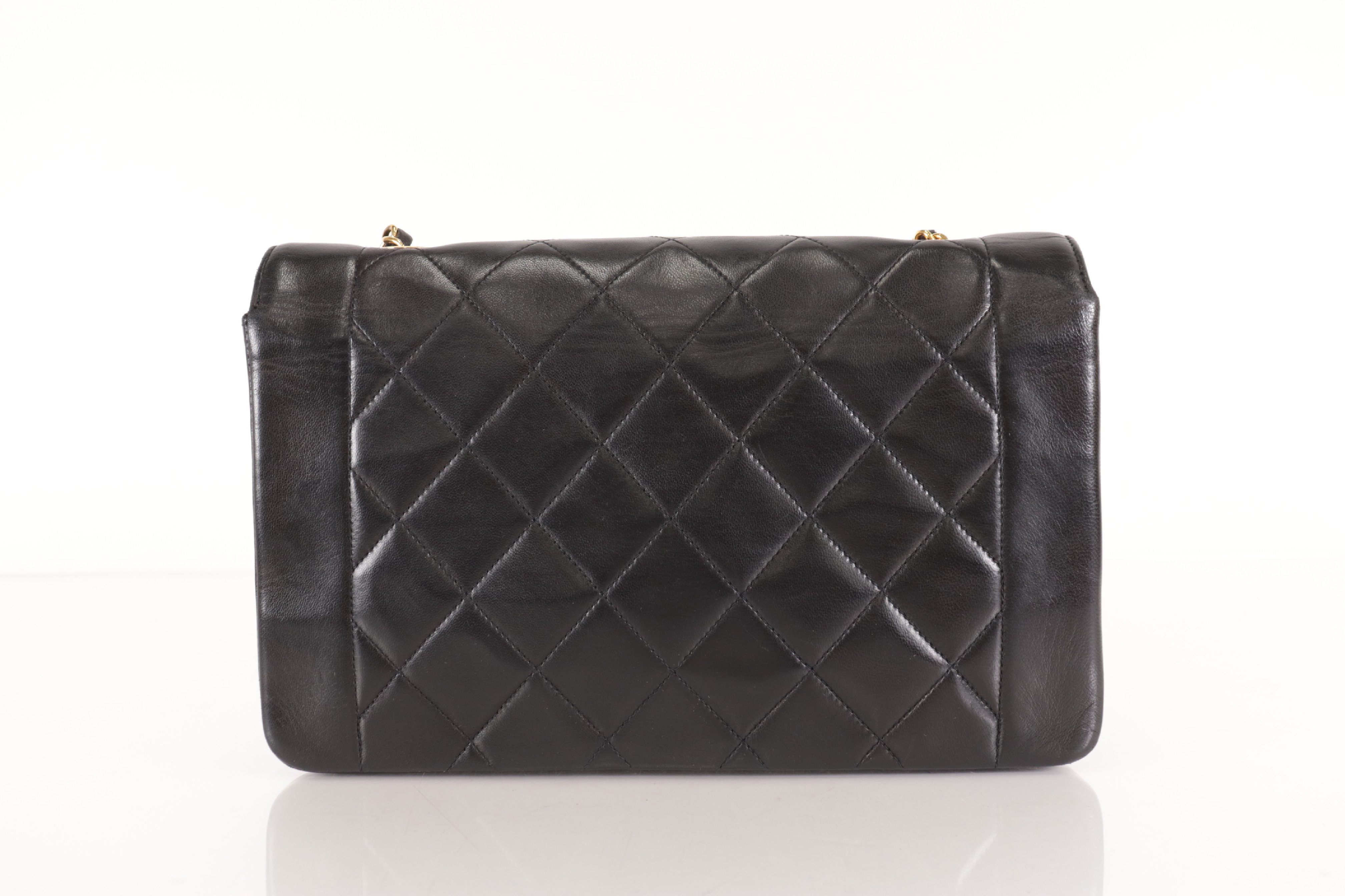 Diana 25 Lambskin Shoulder Bag (Serial No. 2) — view 3