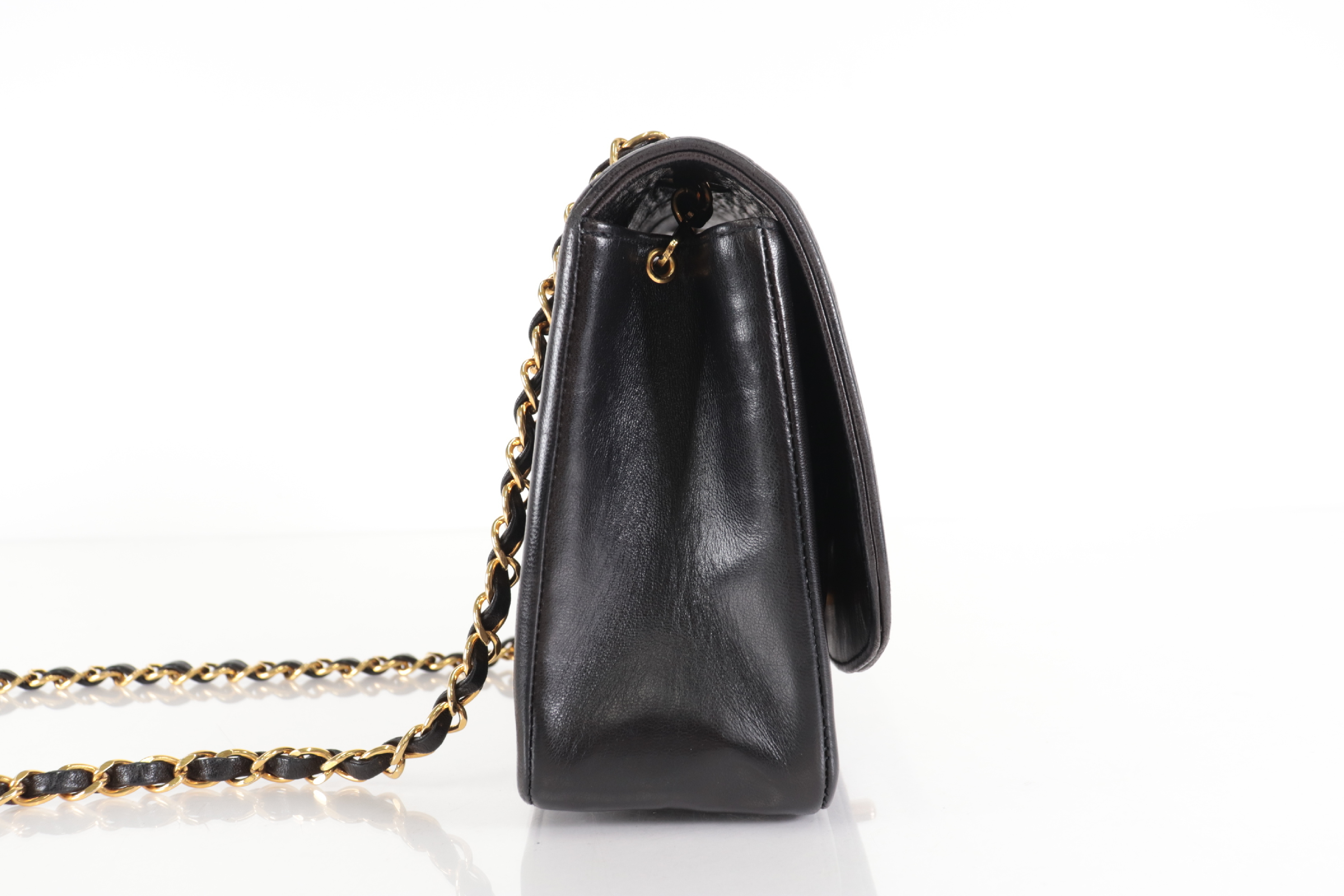 Diana 25 Lambskin Shoulder Bag (Serial No. 2) — view 4