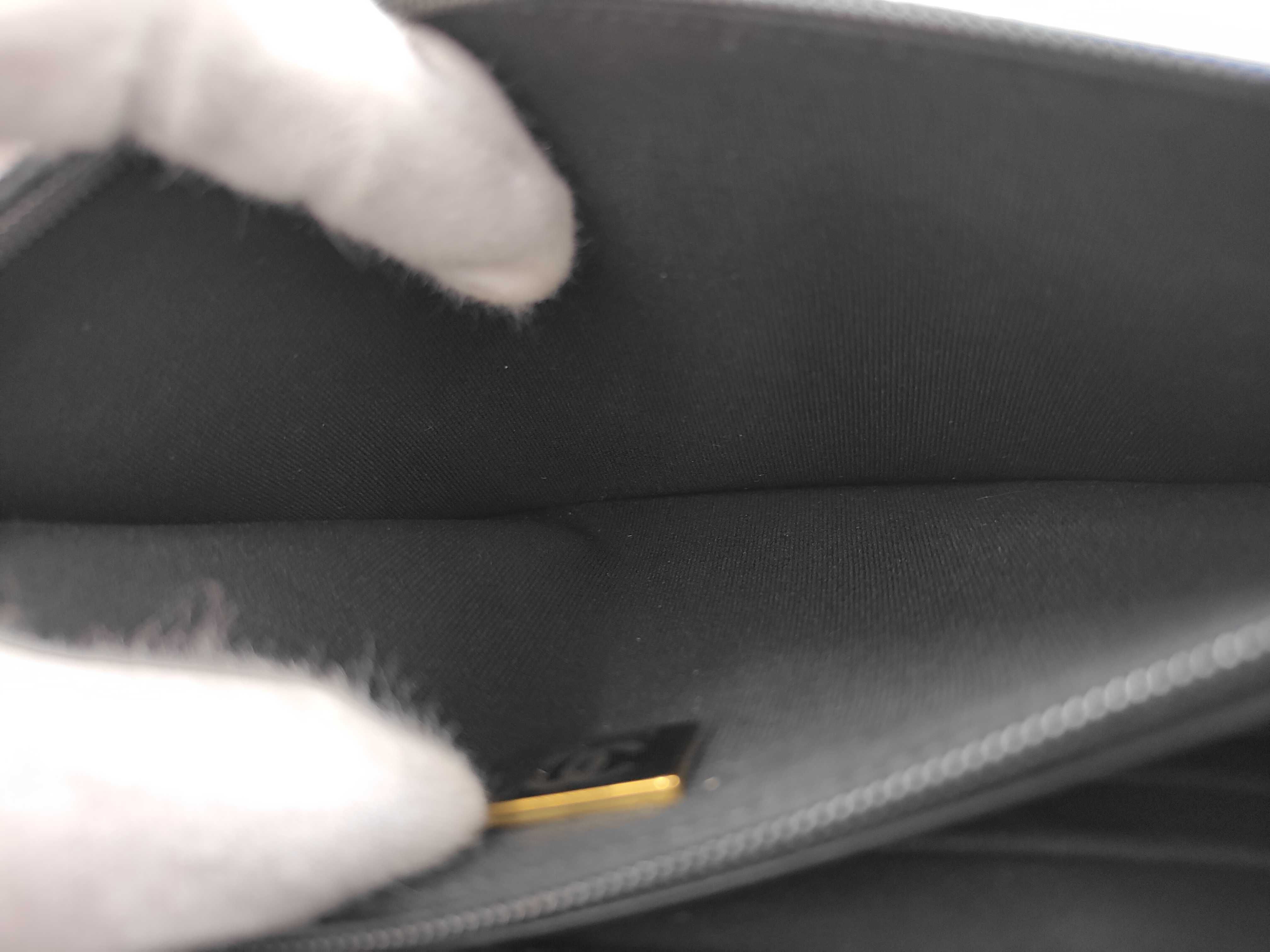 WOC Chain Bag Shoulder Bag — view 10