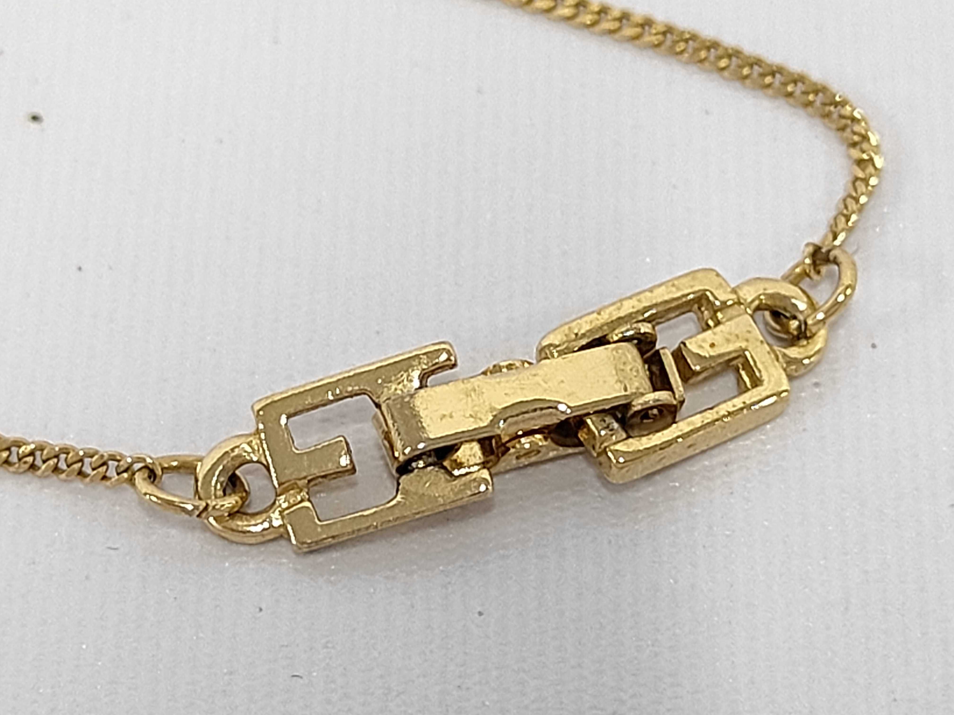 G-logo rhinestone curb chain gold necklace — view 5