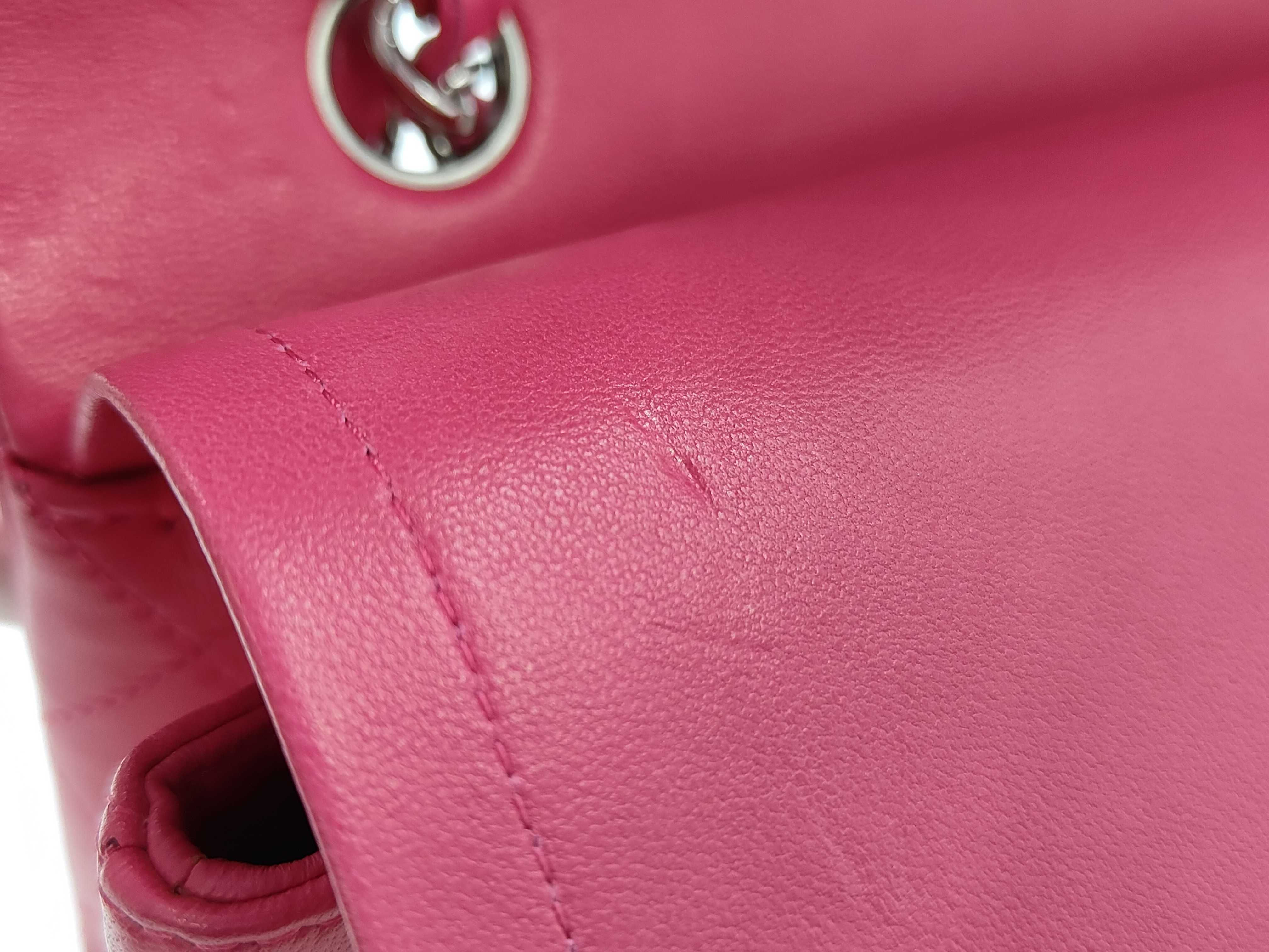 Matelassé 25 Lambskin Pink Silver Hardware Double Flap Shoulder Bag (Serial Number 19) — view 15