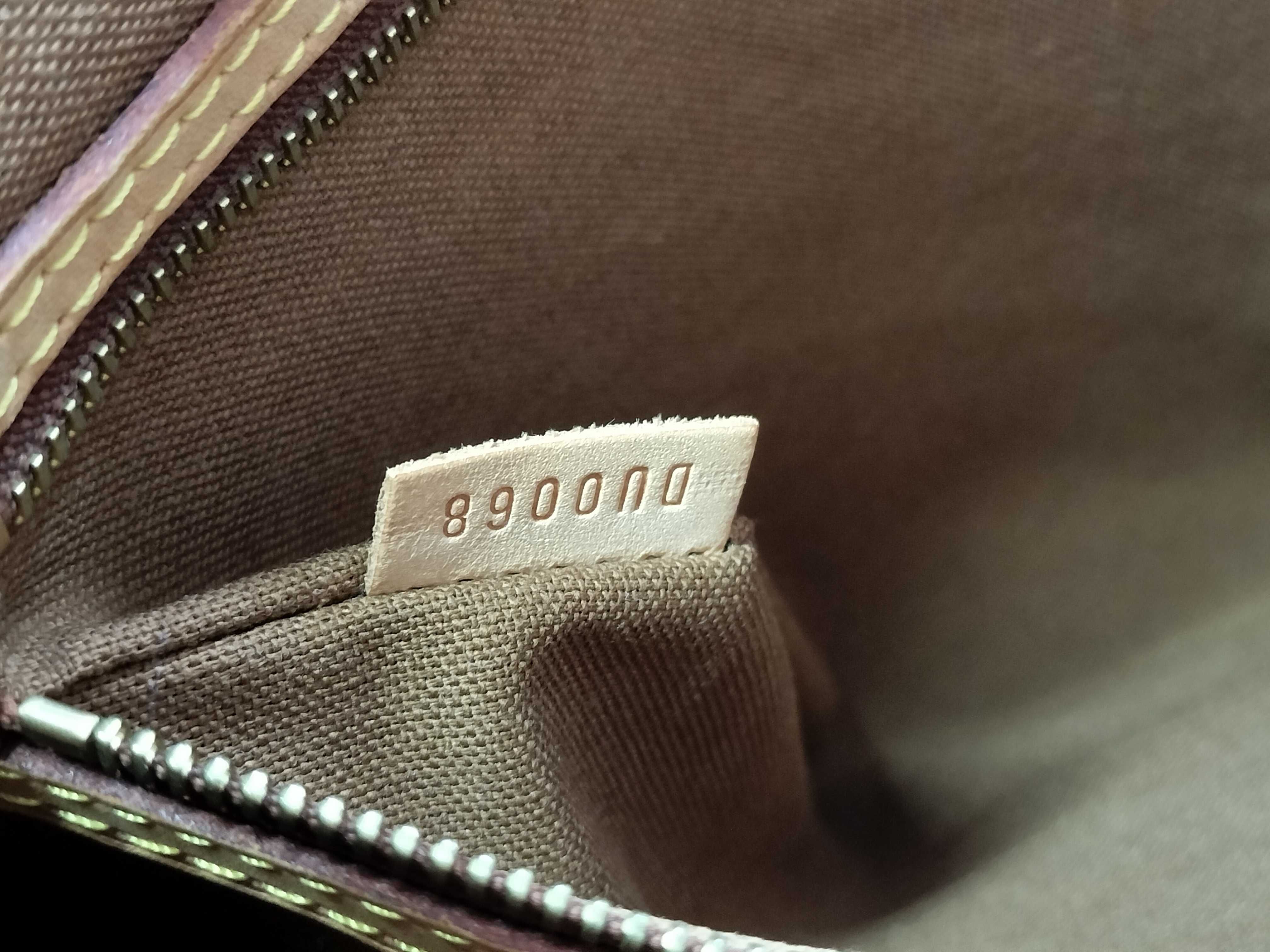 Monogram Batignolles Horizontal M51154 DU0068 Tote Bag — view 9