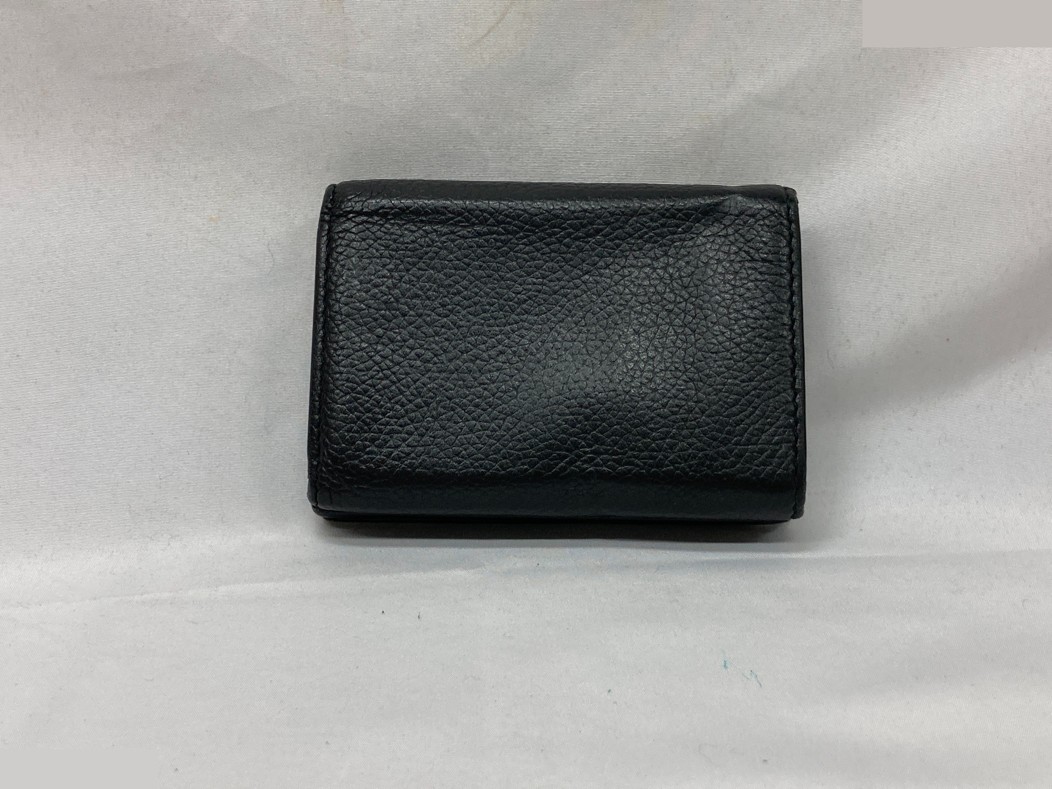 Wallet/Cash — view 2
