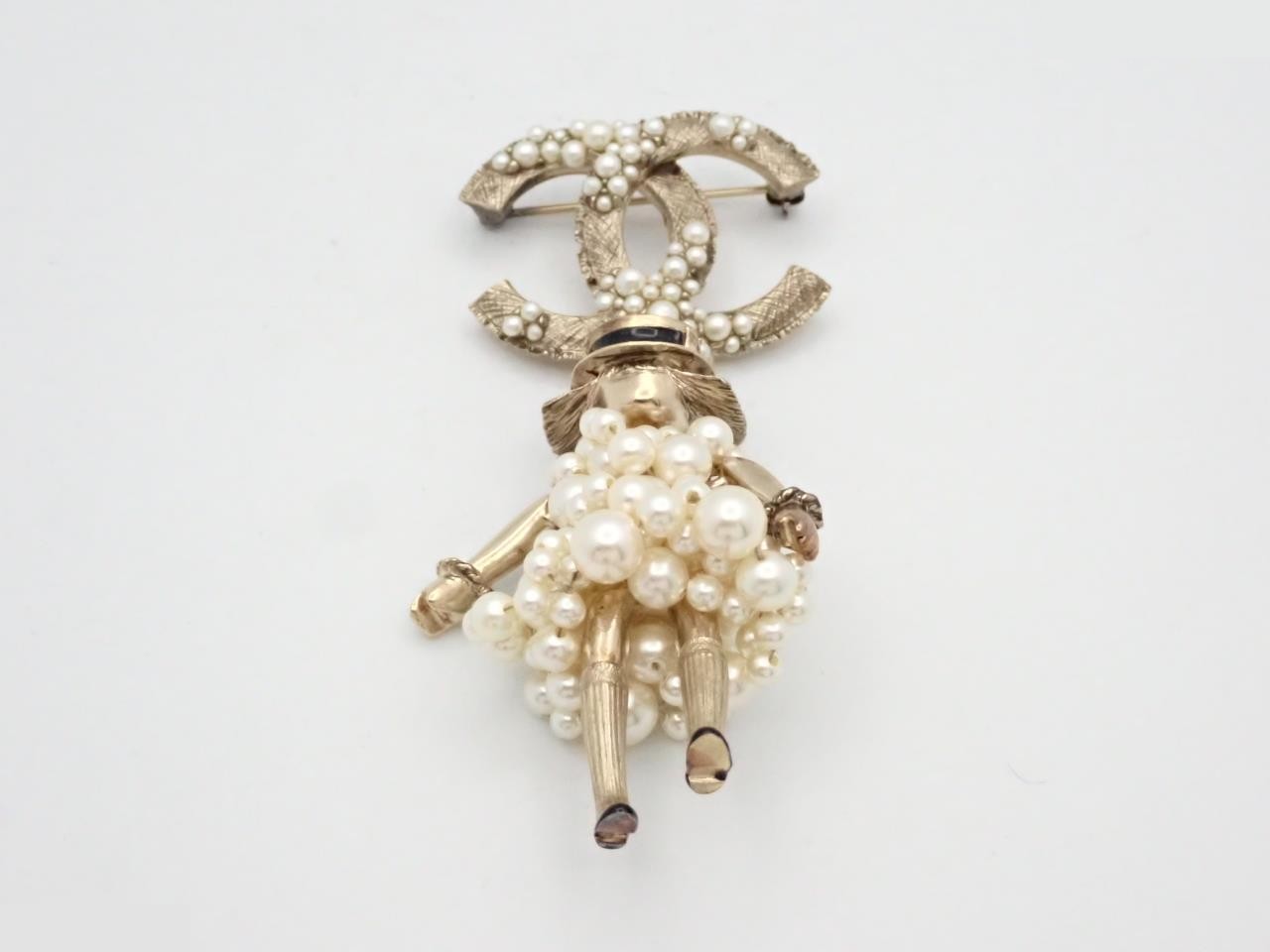 Brooch - Coco Mark / Doll Motif