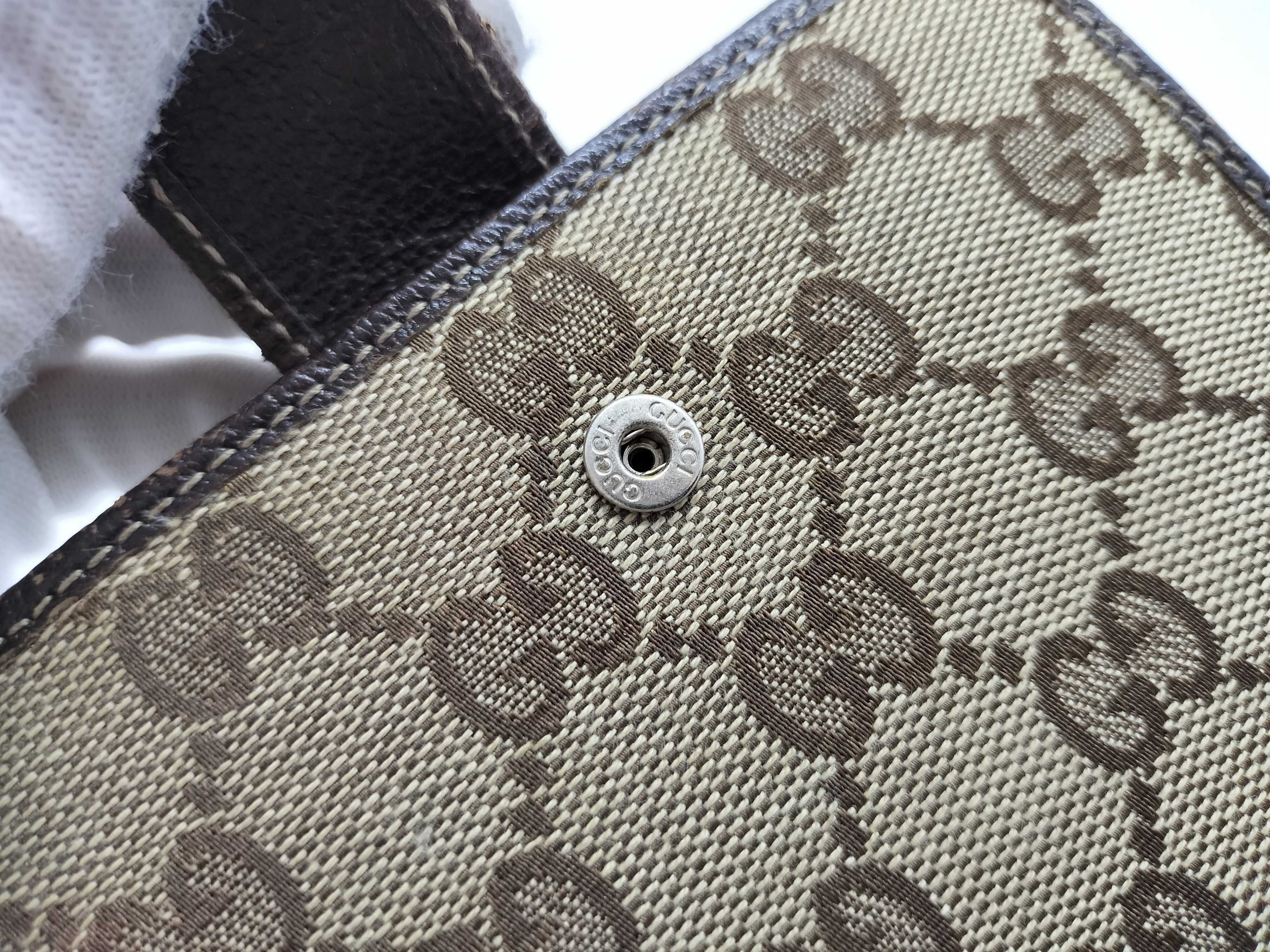 GG Canvas Folding Wallet with Charm (154182) — view 13