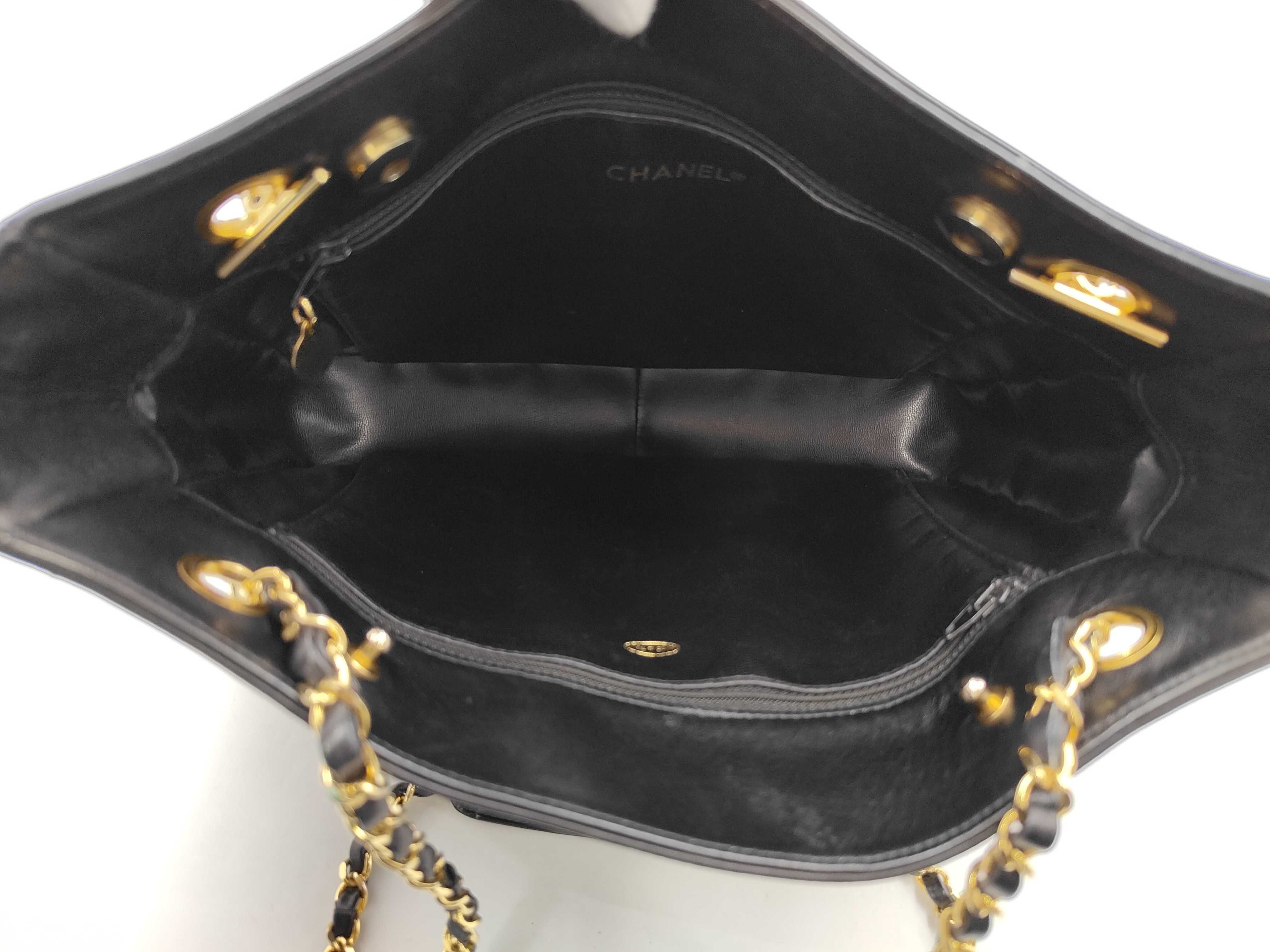 Chain Shoulder Bag (with seal and card) — view 10