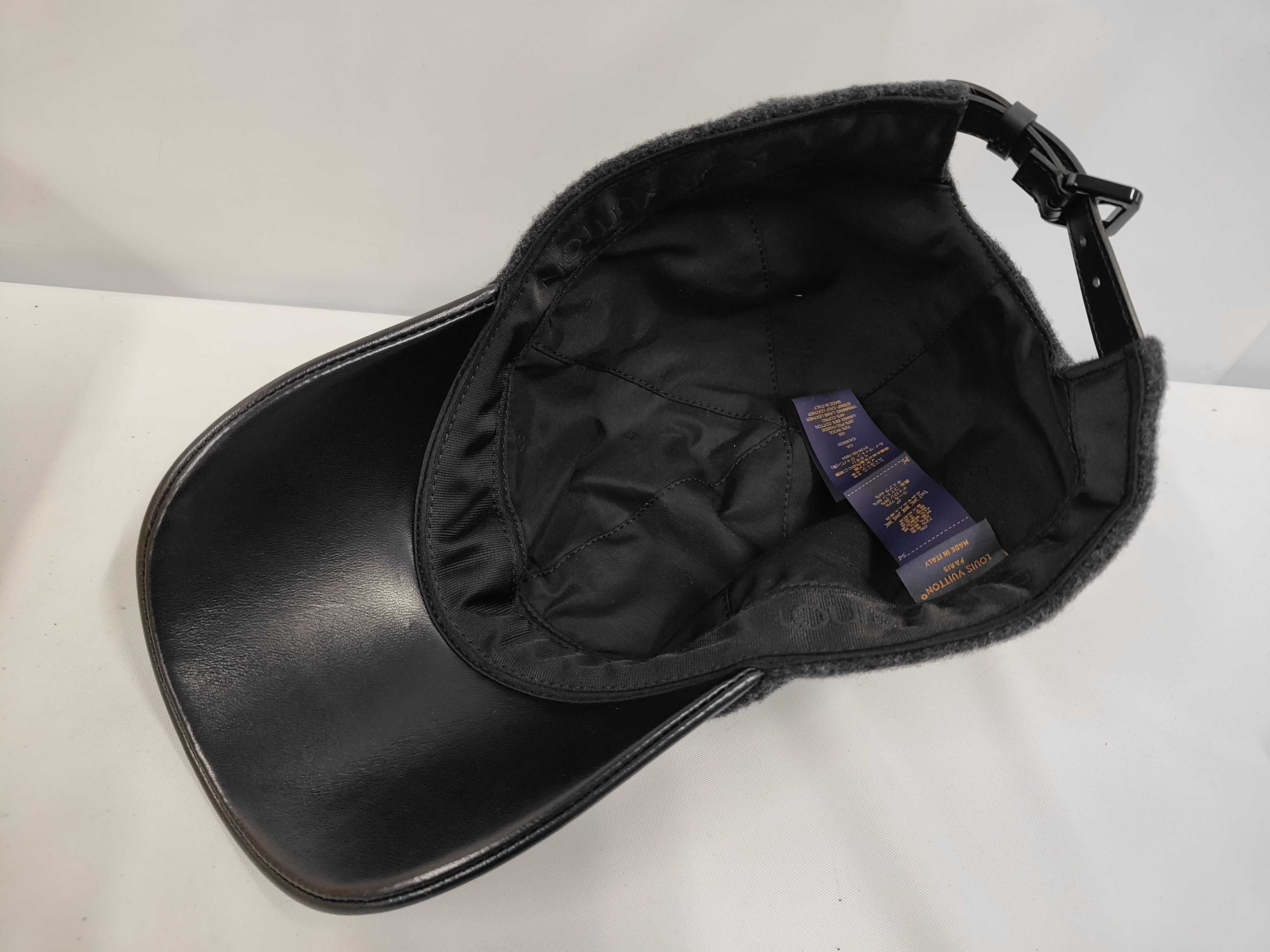 Vuitton Cap M7182M NX2243 Other Accessories — view 6