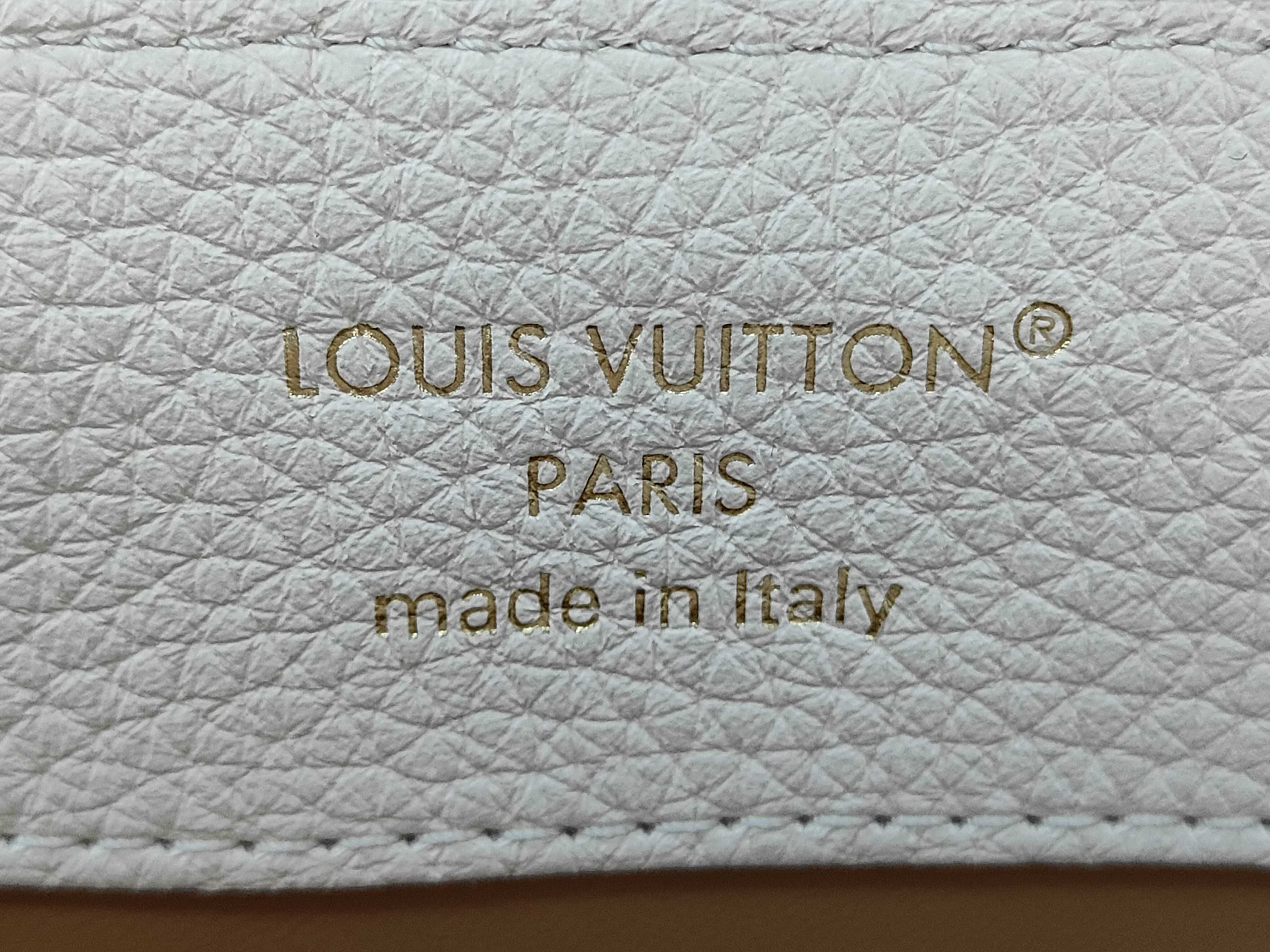 Capucines BB Shoulder Bag — view 13