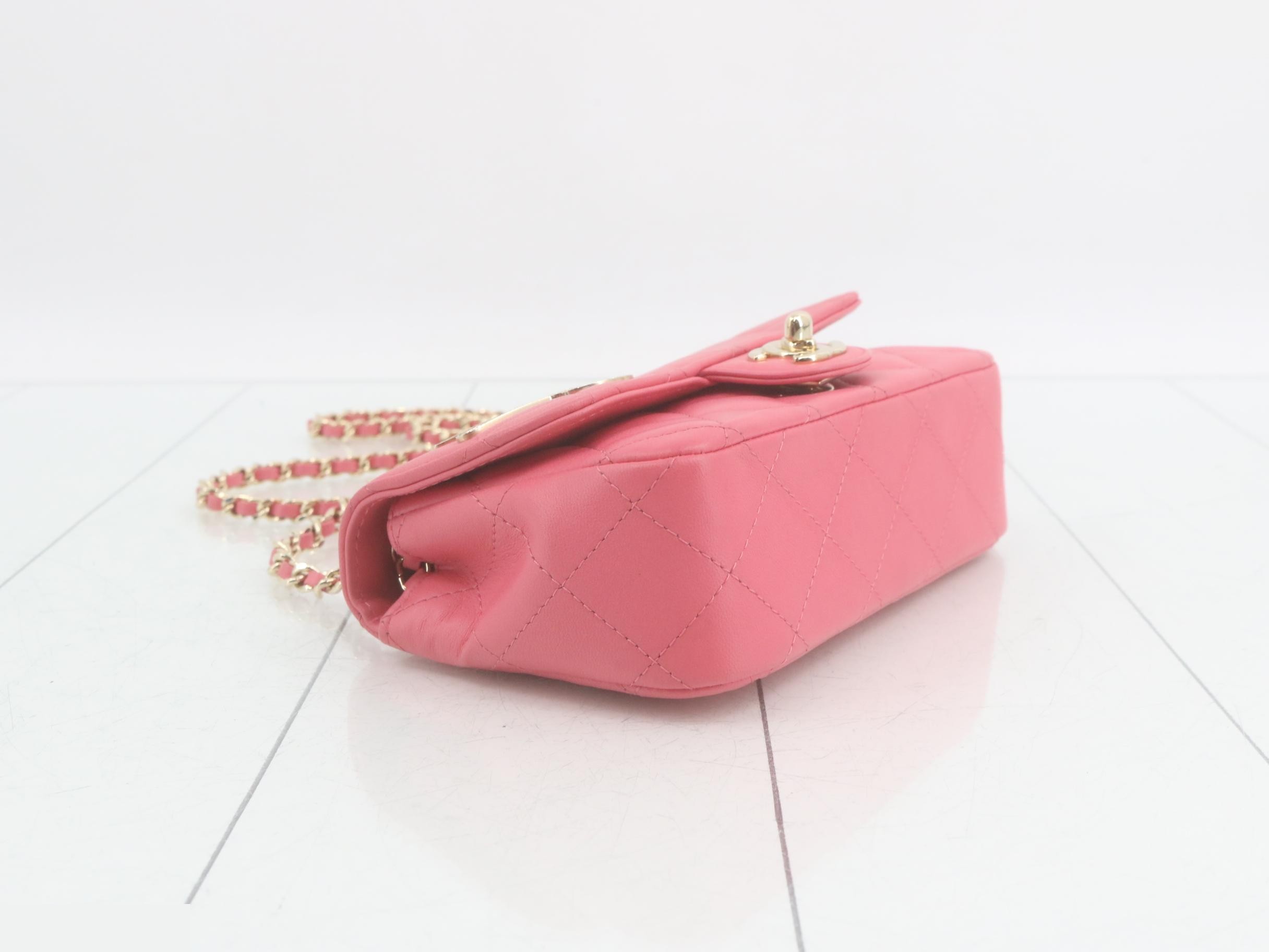 Matelassé leather double-piece chain shoulder bag, pink — view 5