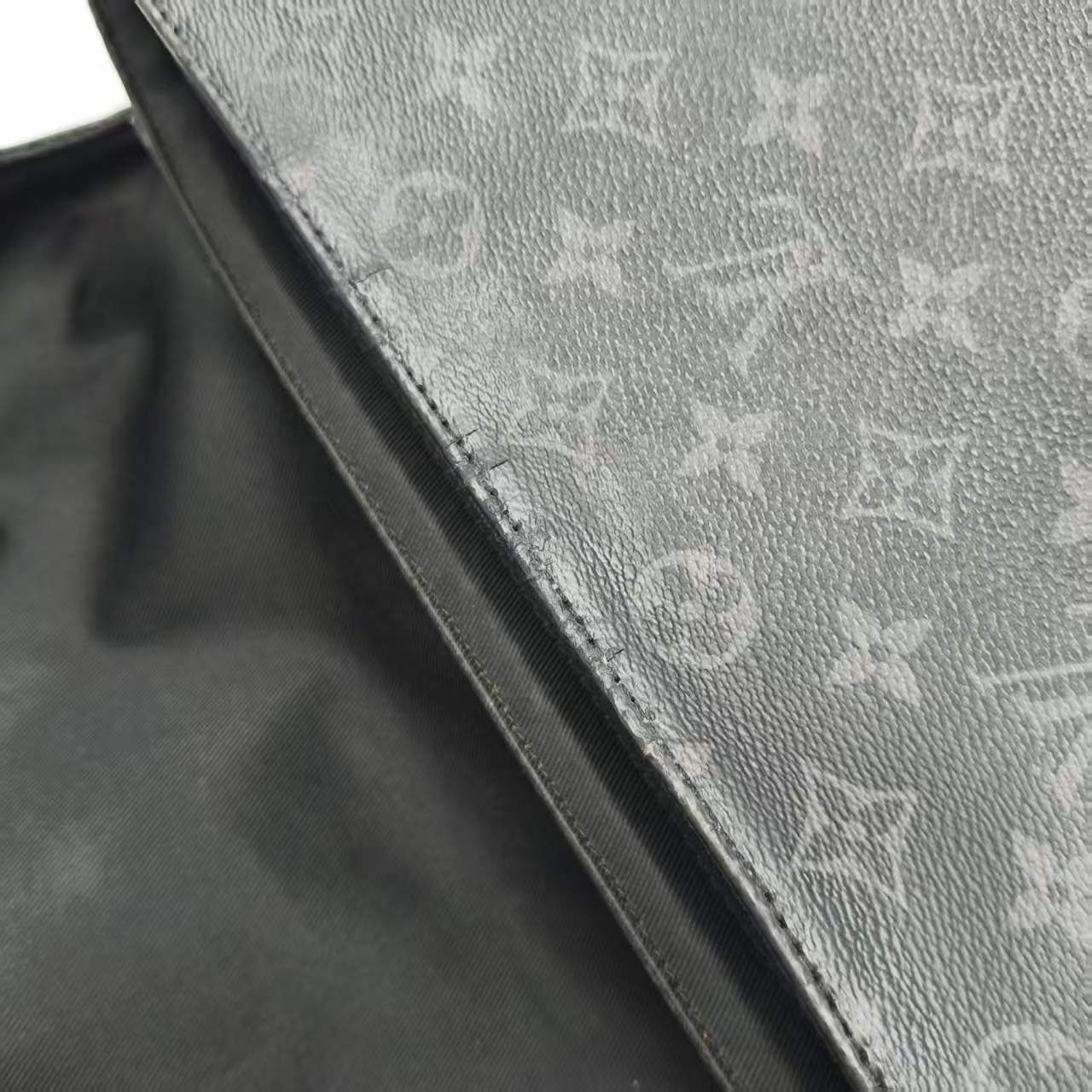 【*Shipped from: China*】LOUIS VUITTON PU Shoulder Bag — view 15