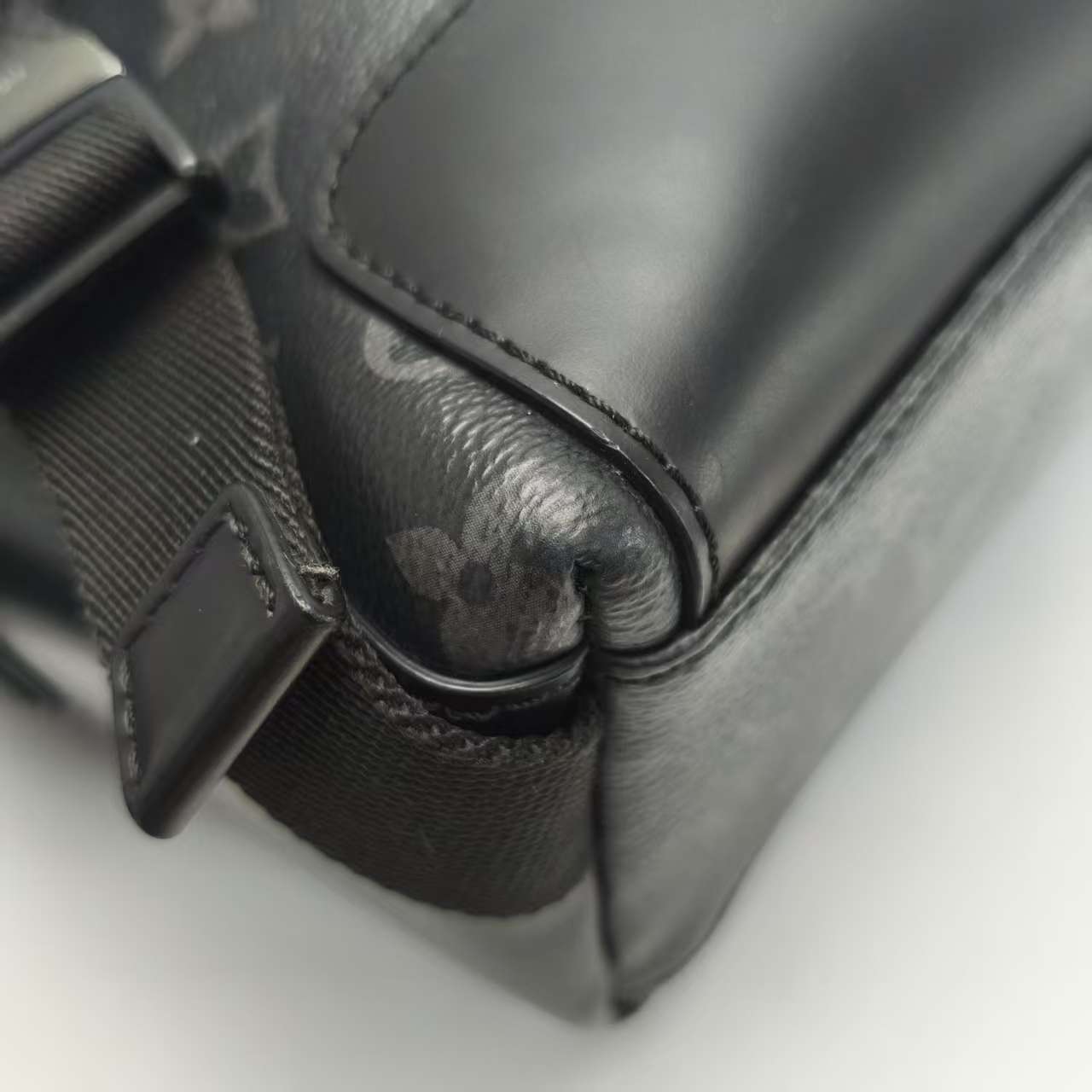 【*Shipped from: China*】LOUIS VUITTON PU Shoulder Bag — view 6