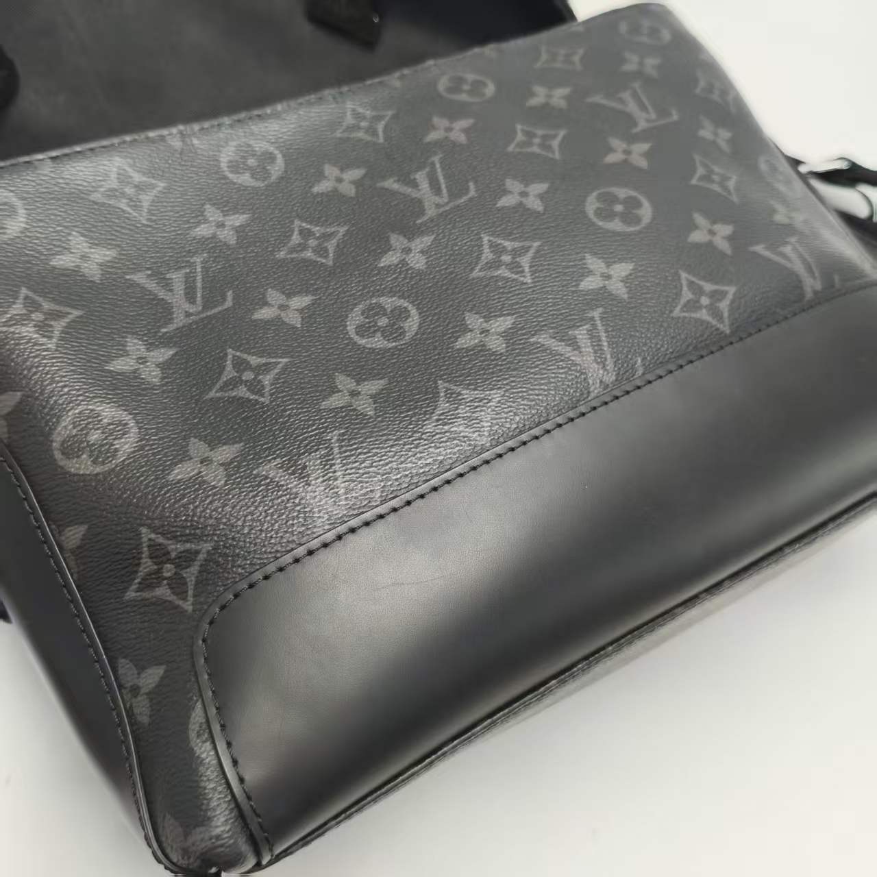【*Shipped from: China*】LOUIS VUITTON PU Shoulder Bag — view 10
