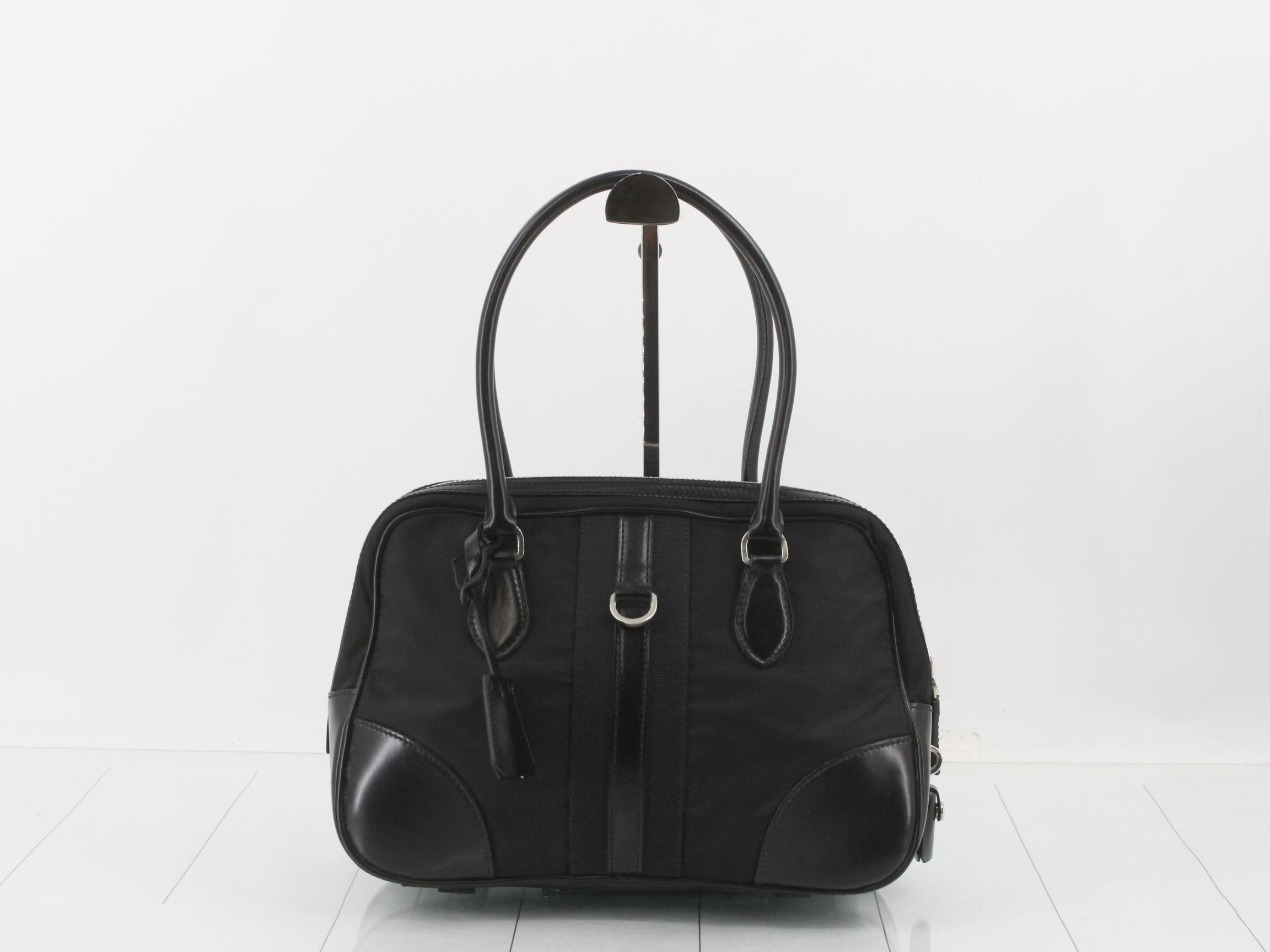 handbag — view 2