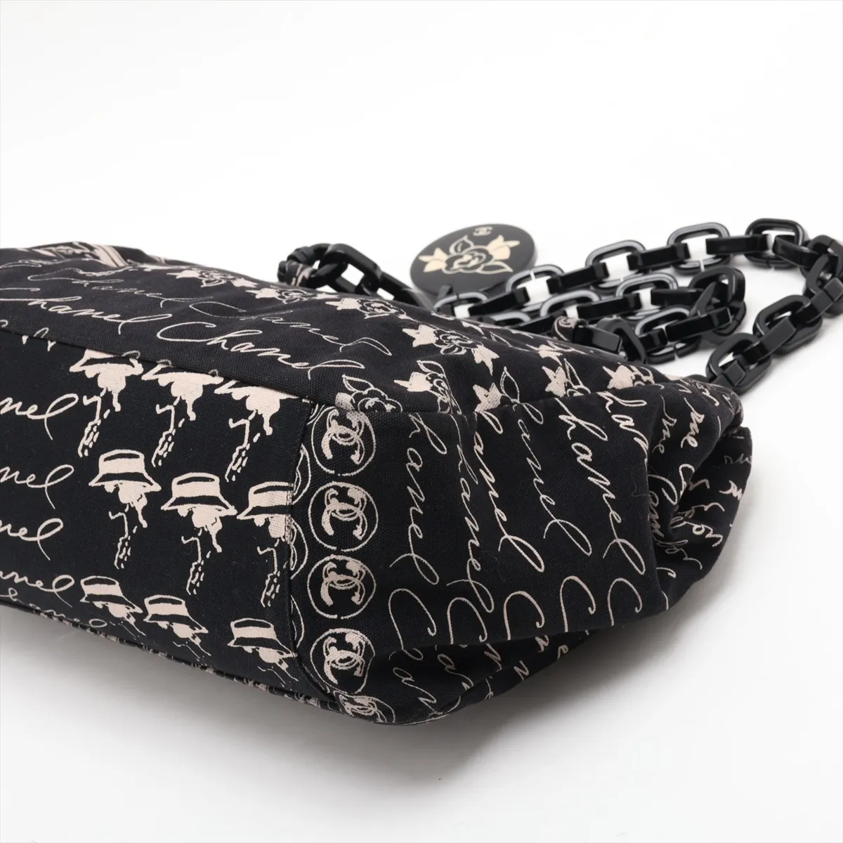 Camellia Canvas Chain Tote Bag, Black x Beige, Silver Hardware, 10501801 (Serial Number in the 10s), with Mirror — view 3