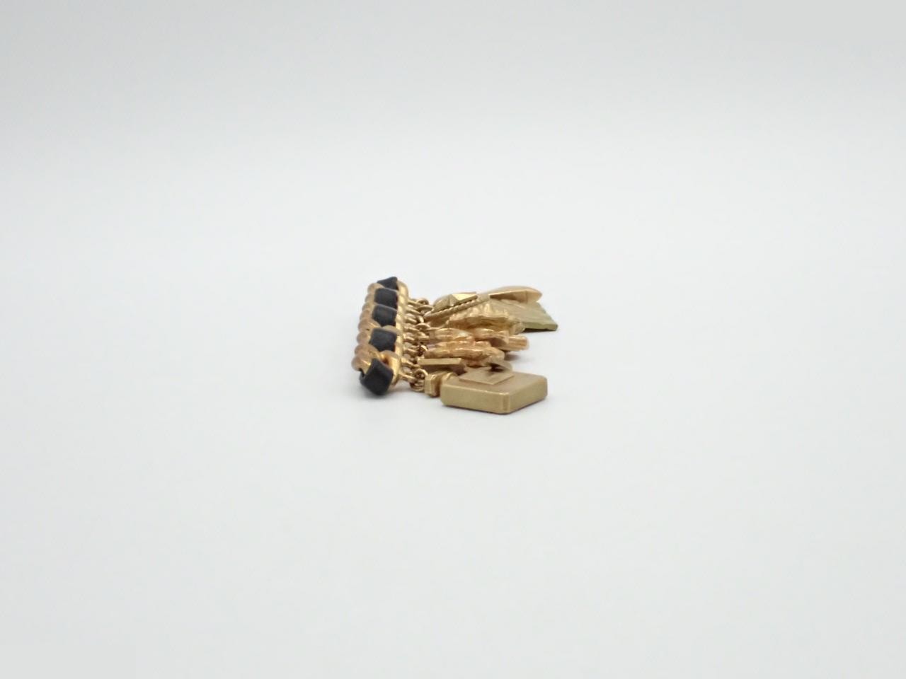 Icon Series (Precious Metals) 94 P Brooch — view 3